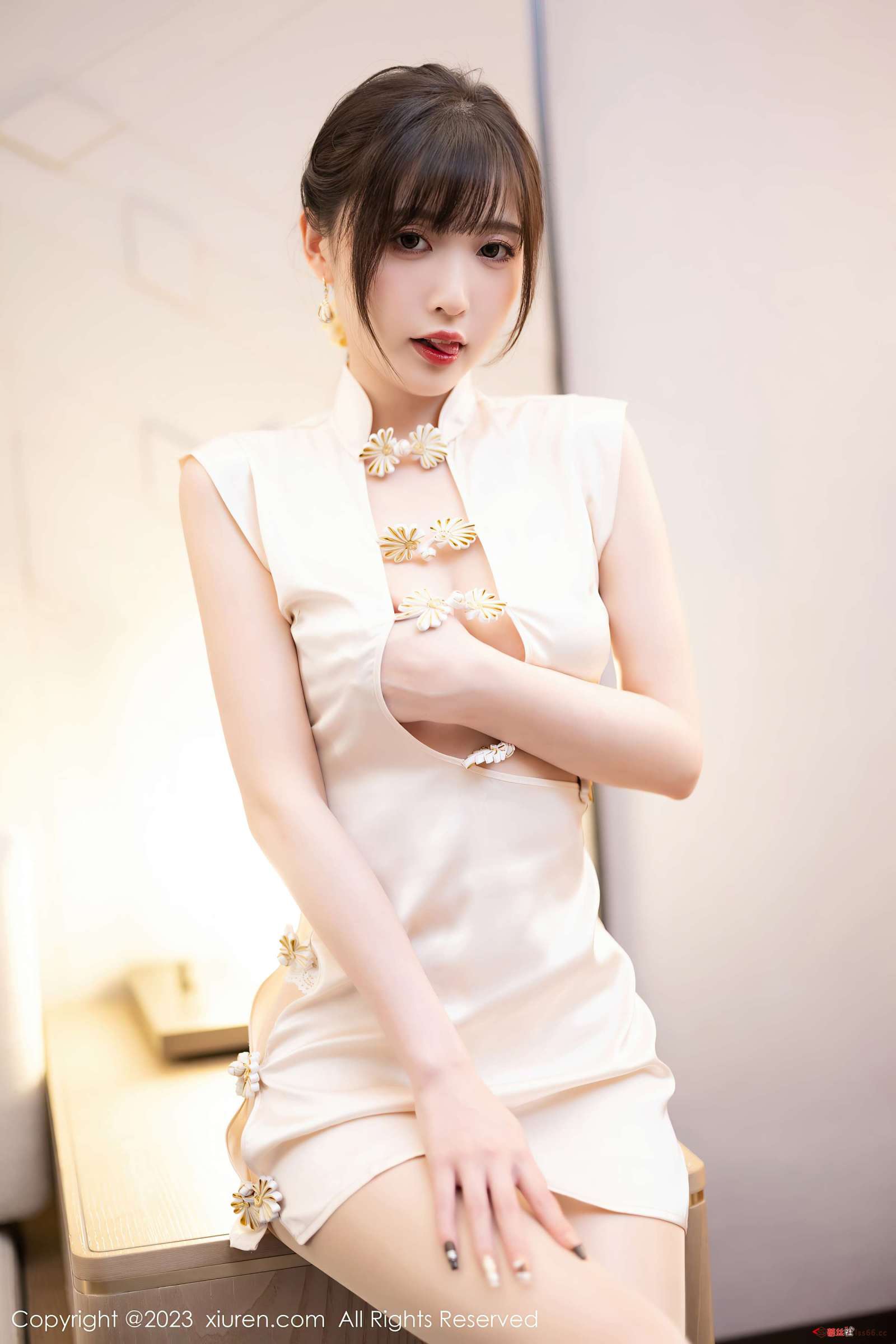 https://www.lss77.com/wp-content/uploads/2023/05/1684752082-926abae84a4bd33-1600x2400.jpg