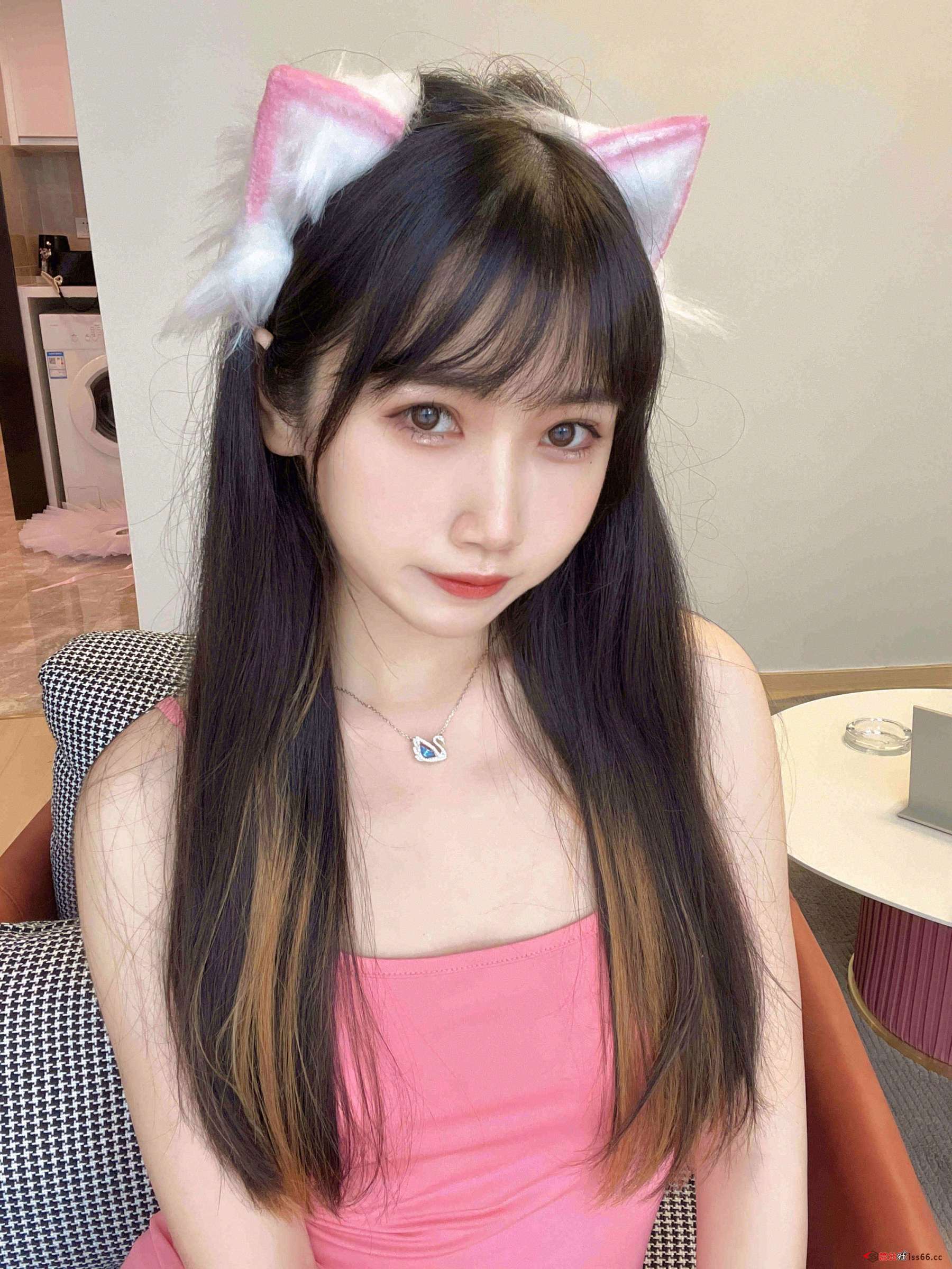 https://www.lss77.com/wp-content/uploads/2023/05/1684779401-a2ef406e2c2351e-1800x2400.jpg