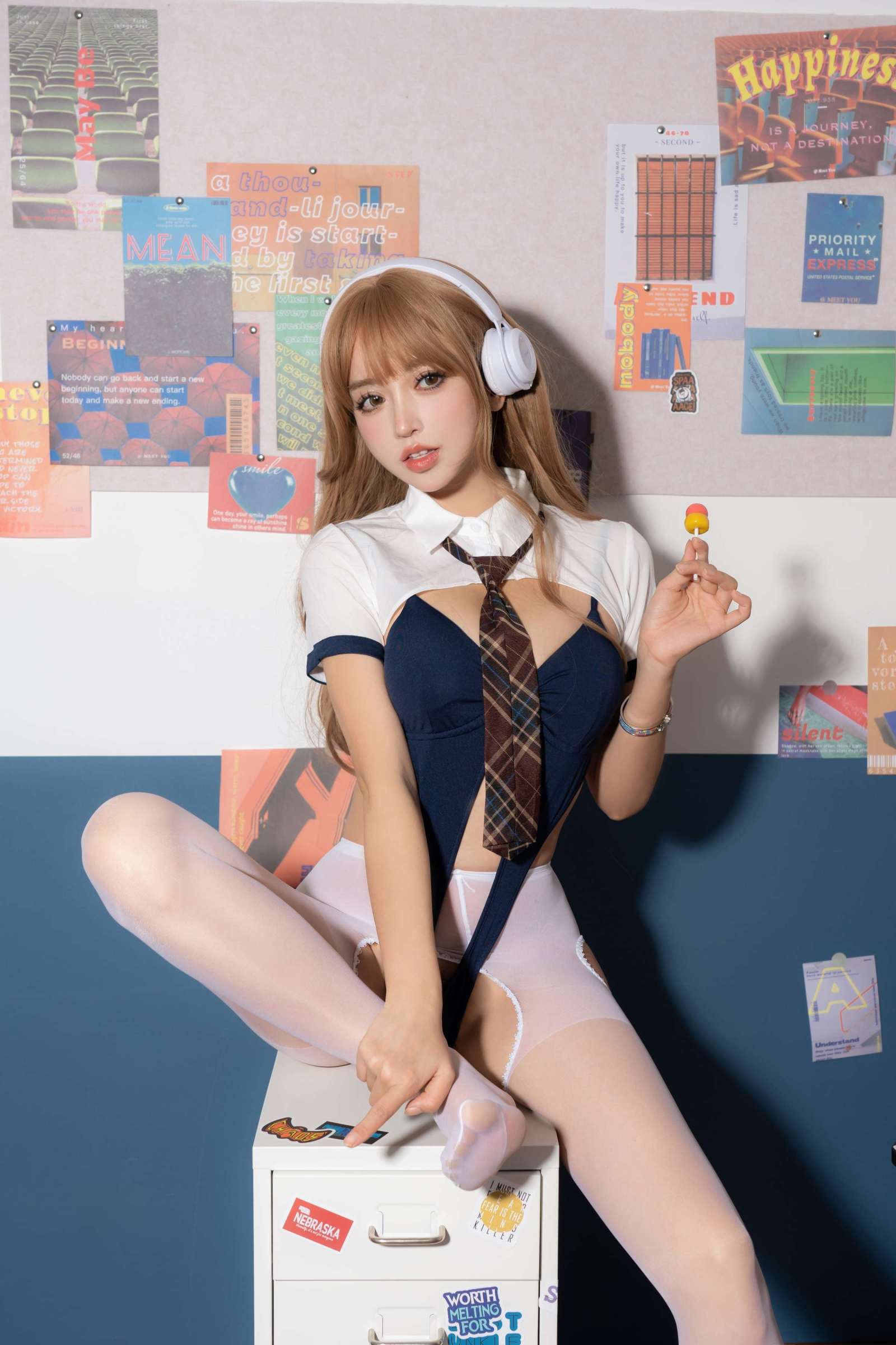 https://www.lss77.com/wp-content/uploads/2023/05/1684779492-fad6f4e614a212e-1600x2400.jpg