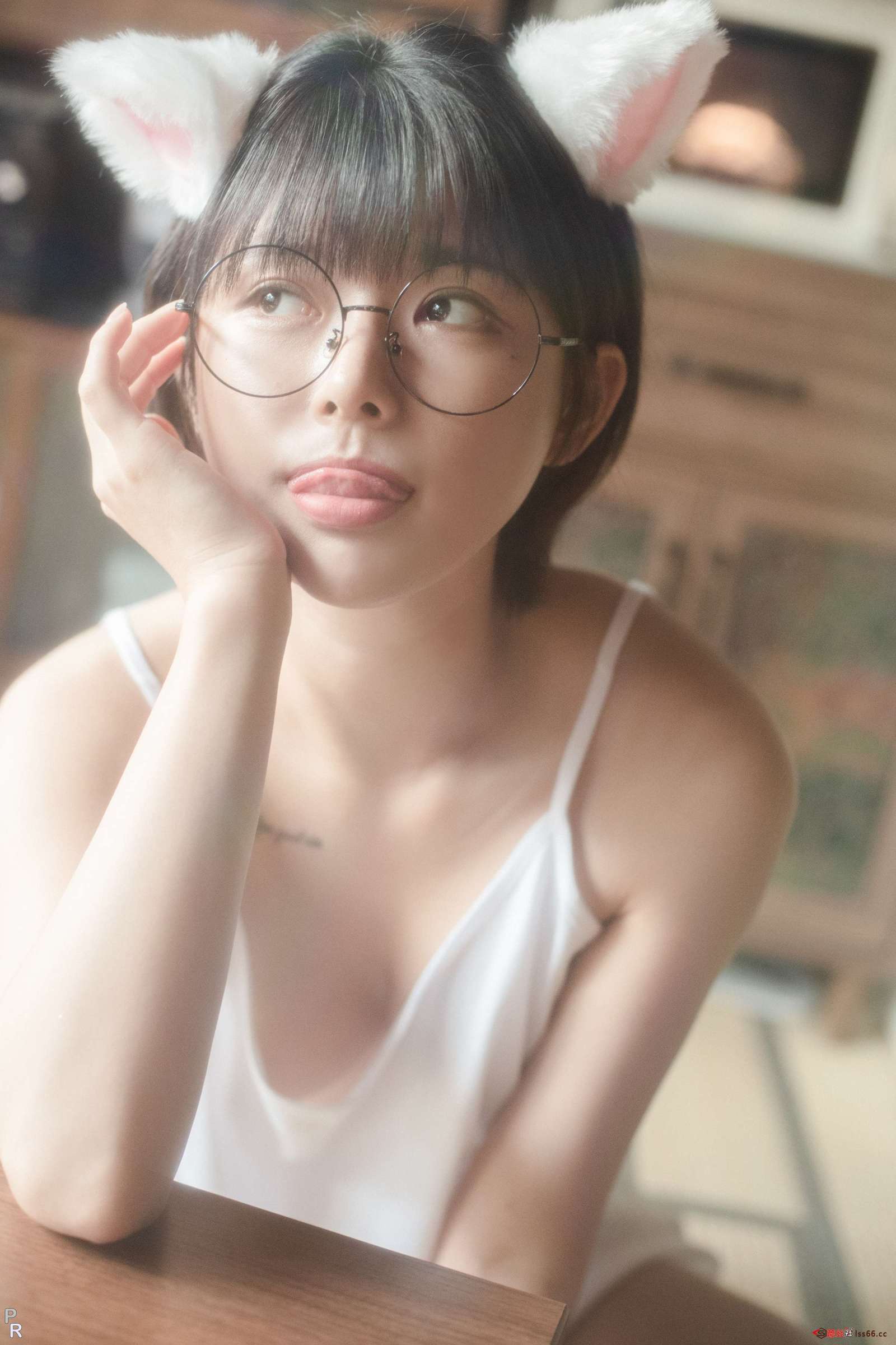 https://www.lss77.com/wp-content/uploads/2023/05/1684863398-814f06ab7f40b2c-1600x2400.jpg