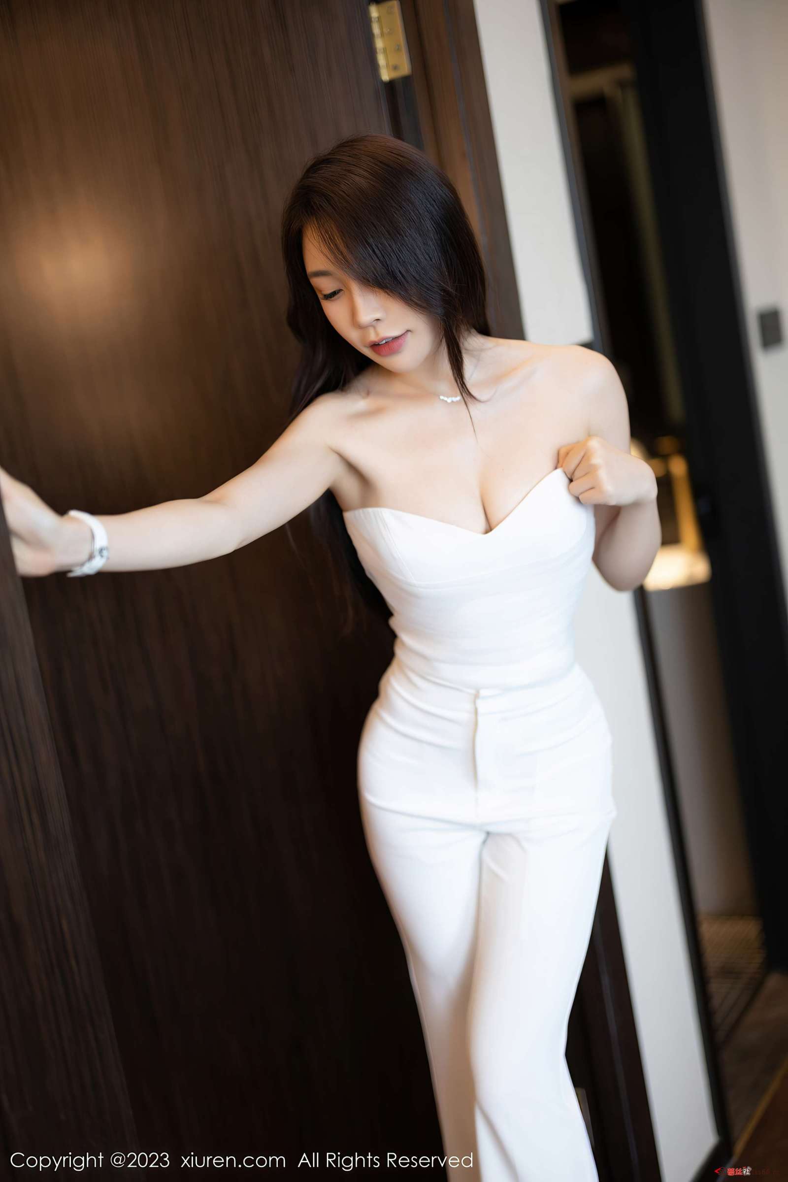 https://www.lss77.com/wp-content/uploads/2023/05/1685098201-99cb58d2d19256c-1600x2400.jpg