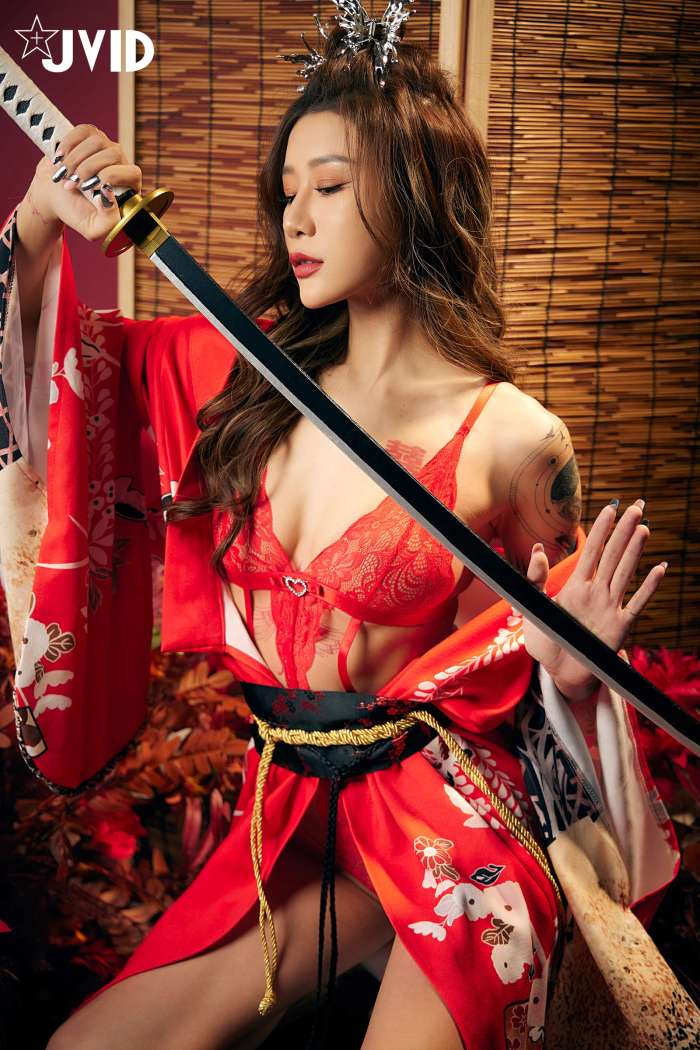 Lara – 媚娘迷人 [134P-501M]
