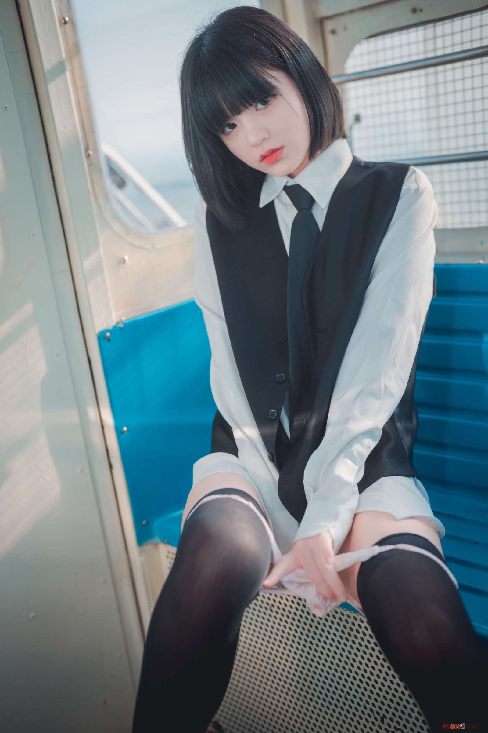 https://www.lss77.com/wp-content/uploads/2023/05/1685211776-9ce3eb7e9ba5cbe-1600x2400.jpg