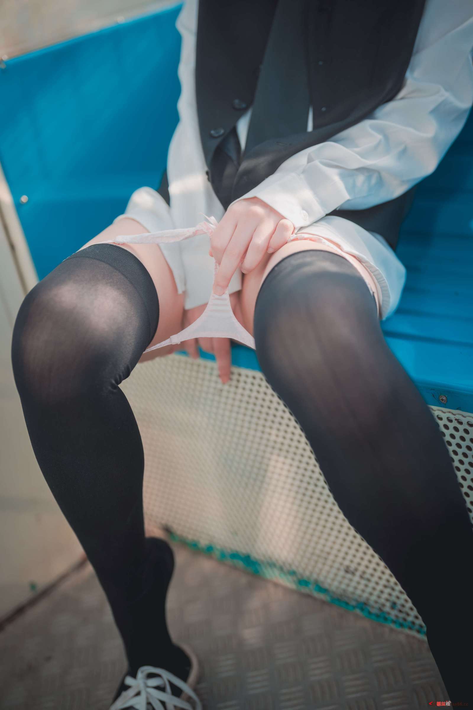 https://www.lss77.com/wp-content/uploads/2023/05/1685211786-233b47c75b7eb97-1600x2400.jpg