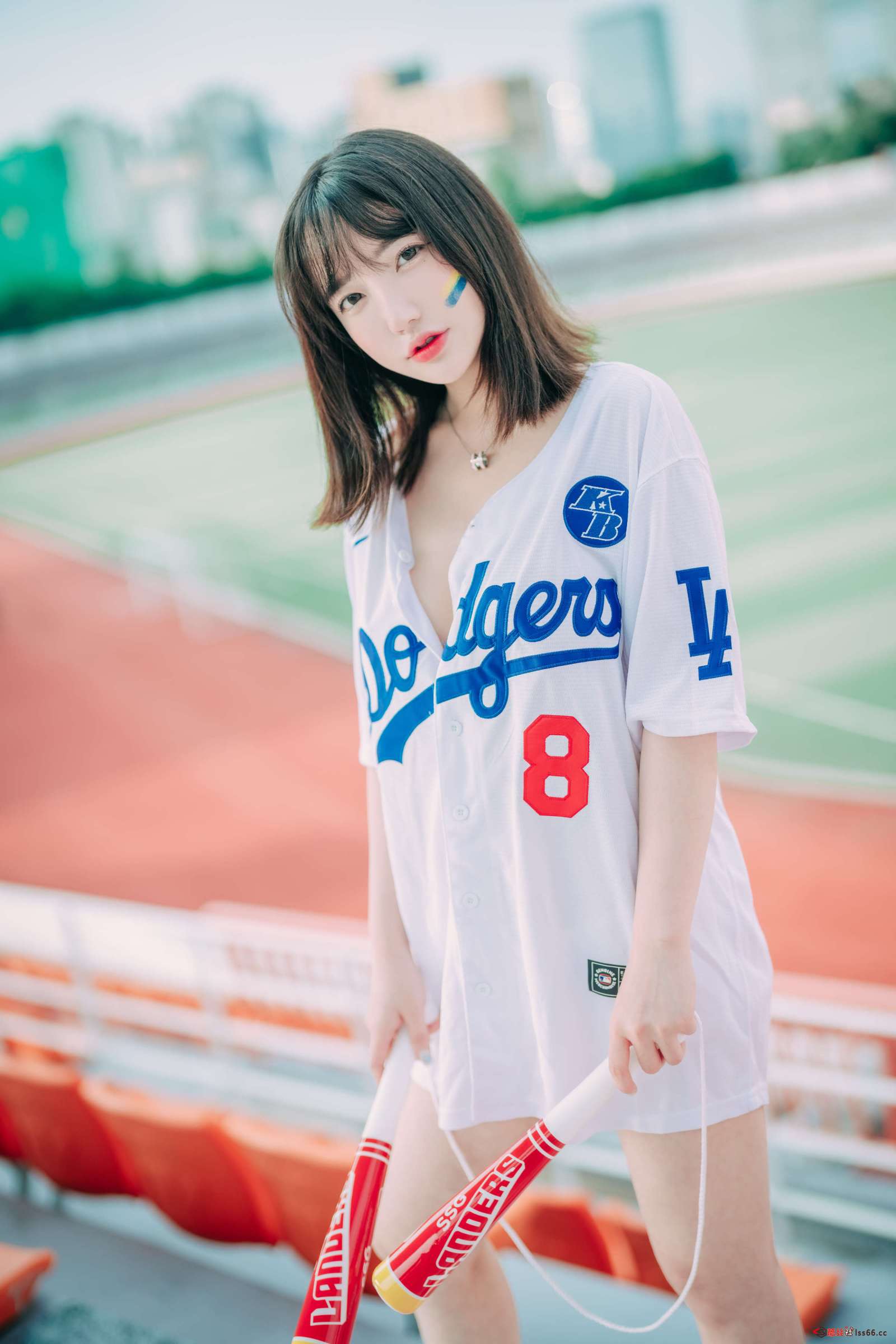 https://www.lss77.com/wp-content/uploads/2023/05/1685383711-7f8bb0fe8b33780-1600x2400.jpg