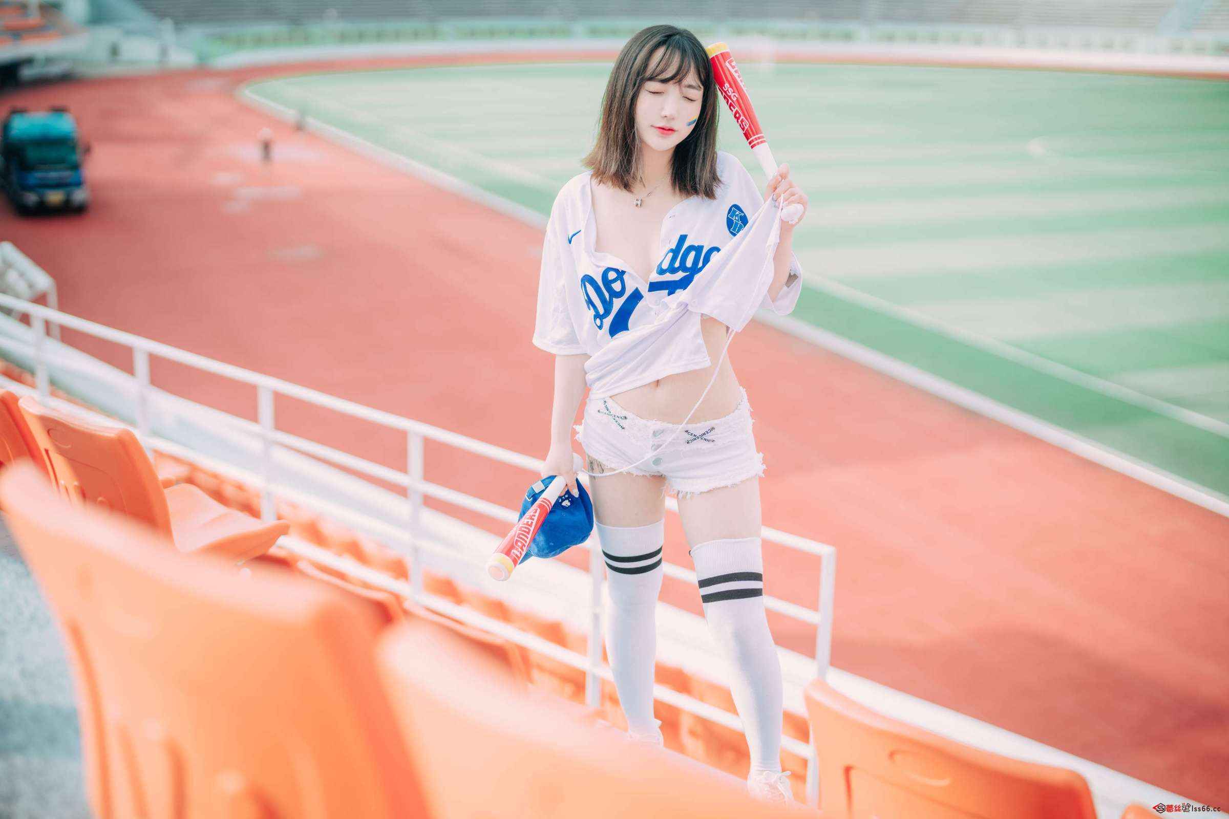 https://www.lss77.com/wp-content/uploads/2023/05/1685383733-926abae84a4bd33-2400x1600.jpg