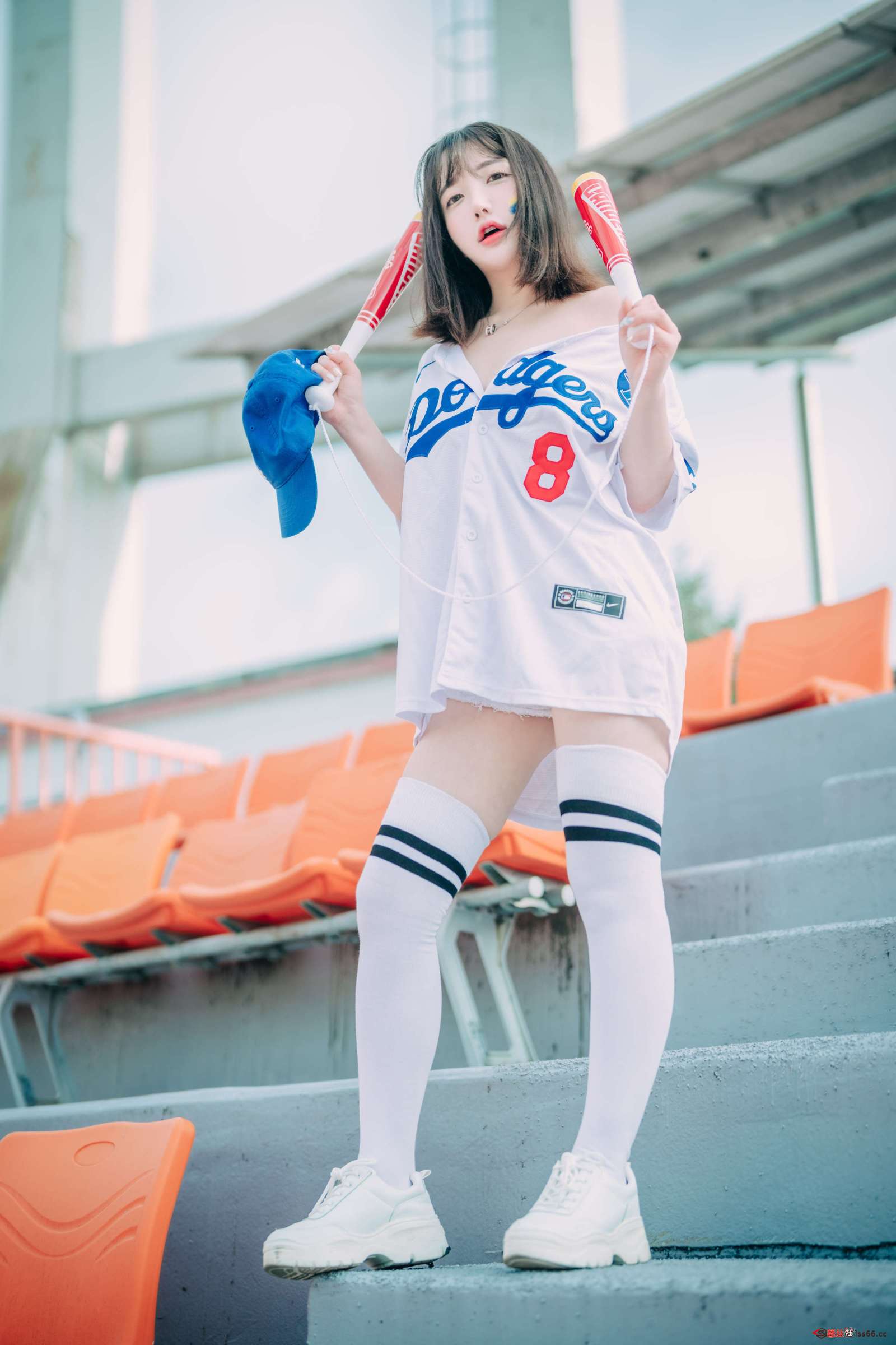 https://www.lss77.com/wp-content/uploads/2023/05/1685383768-ae2bac2e4b4da80-1600x2400.jpg