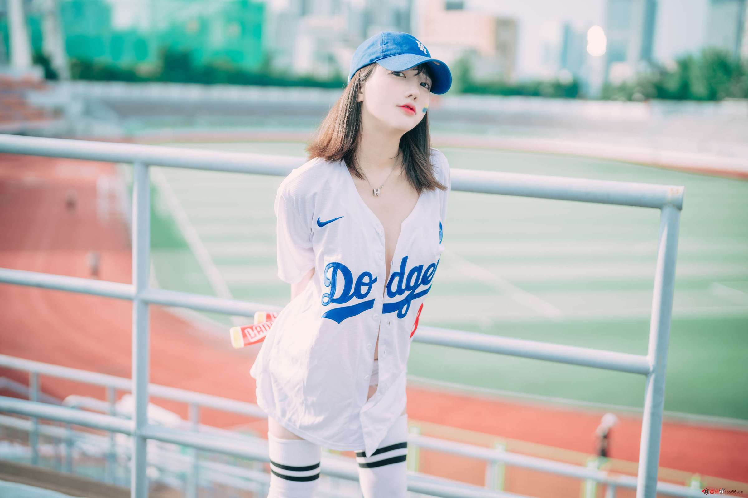 https://www.lss77.com/wp-content/uploads/2023/05/1685383872-ecee596a242de13-2400x1600.jpg