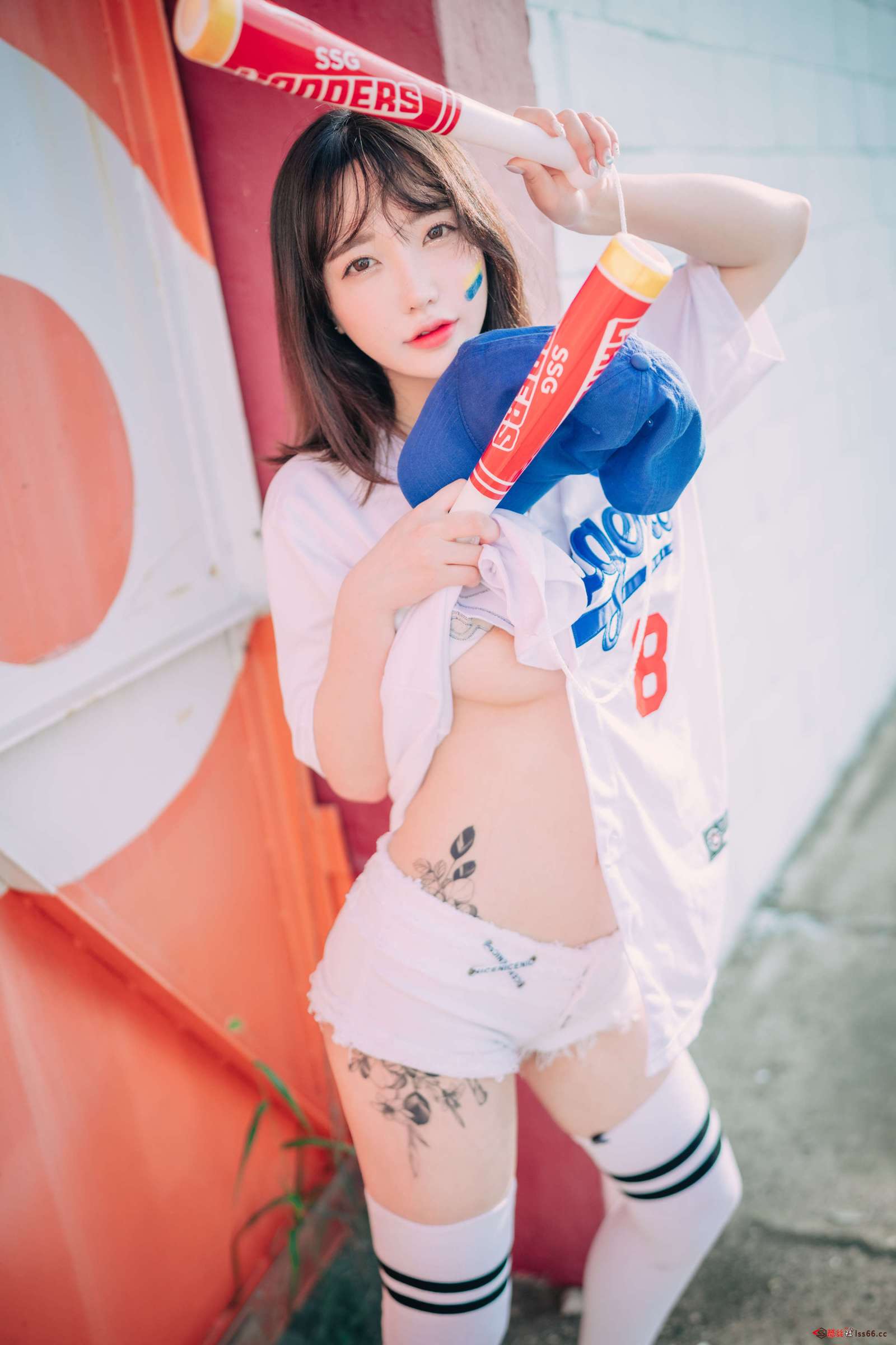 https://www.lss77.com/wp-content/uploads/2023/05/1685383951-f865c5e07958ad7-1600x2400.jpg
