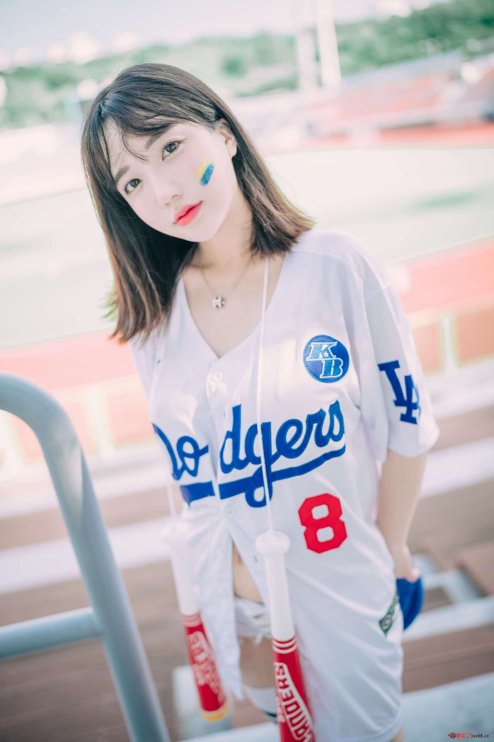 https://www.lss77.com/wp-content/uploads/2023/05/1685384139-2c4189a62139860-1600x2400.jpg