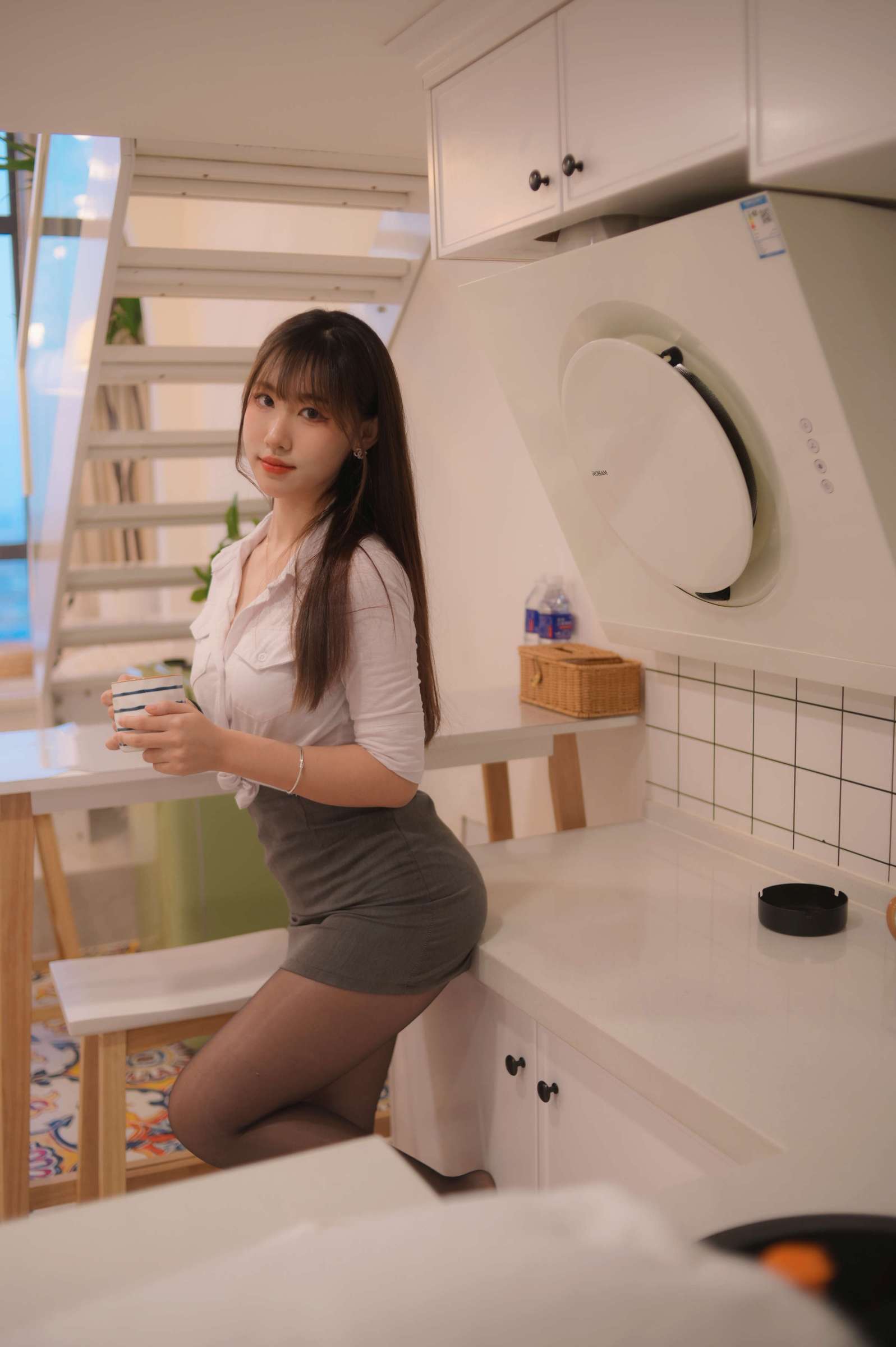 https://www.lss77.com/wp-content/uploads/2023/06/1685553519-540bd55a2cf295b-1597x2400.jpg