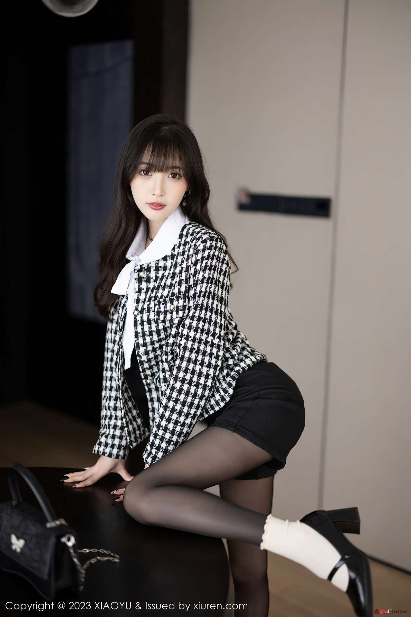 https://www.lss77.com/wp-content/uploads/2023/06/1686137402-540bd55a2cf295b-1600x2400.jpg