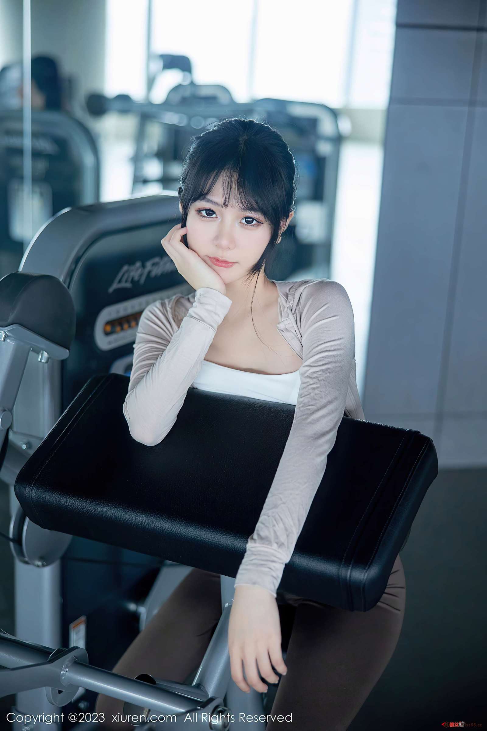 https://www.lss77.com/wp-content/uploads/2023/06/1686244173-c9df945f744f1f5-1600x2400.jpg