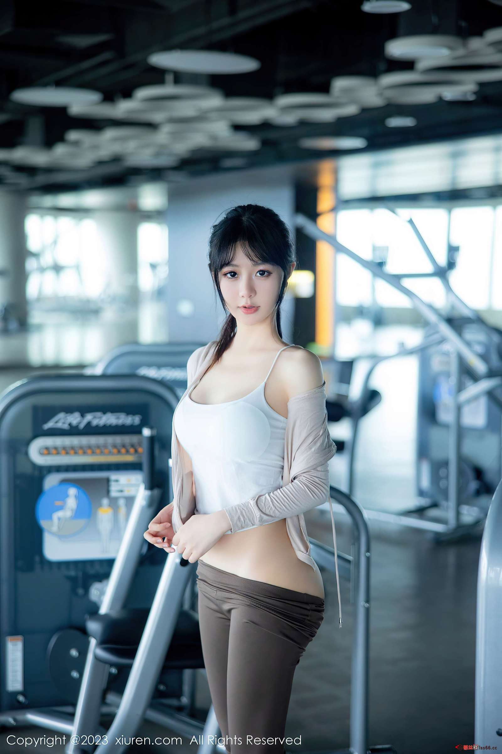 https://www.lss77.com/wp-content/uploads/2023/06/1686244374-028f7ee9eb0c099-1600x2400.jpg