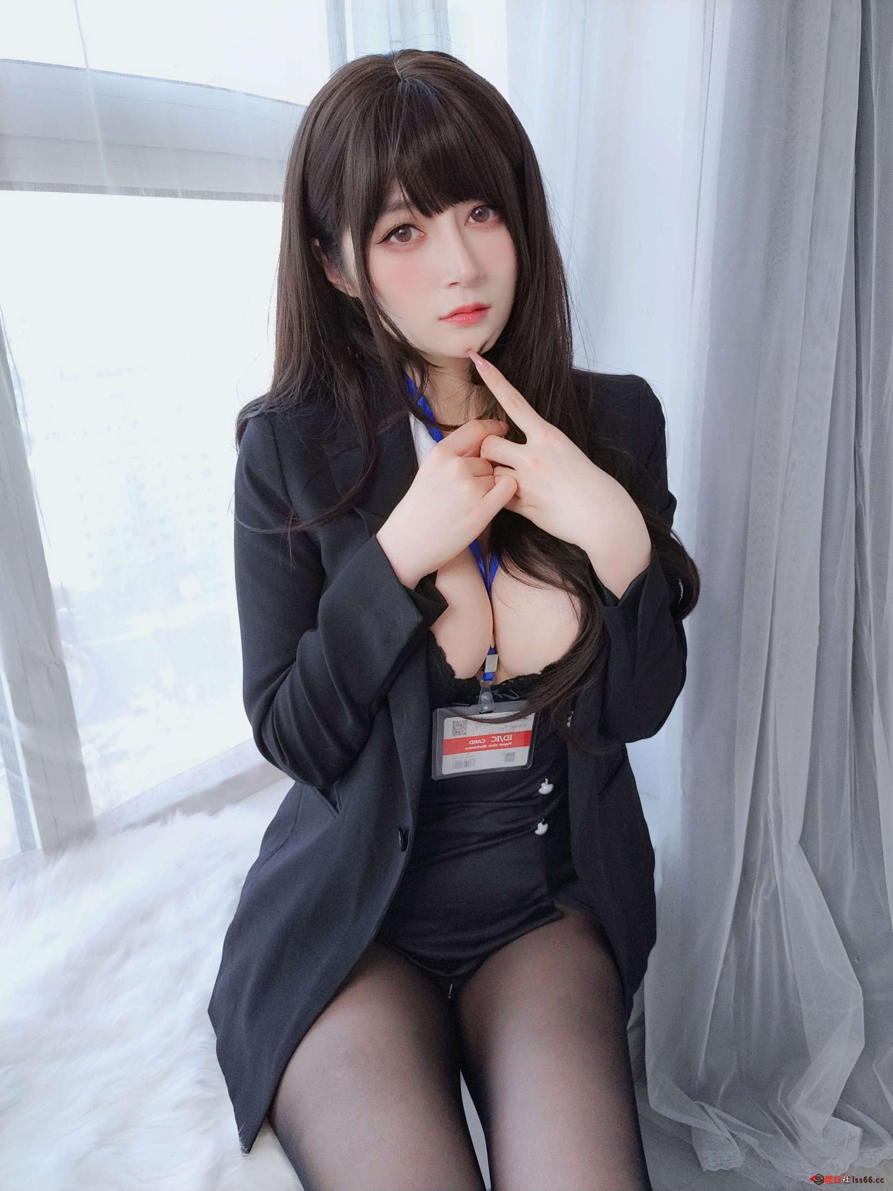 https://www.lss77.com/wp-content/uploads/2023/06/1686359748-d1f491a404d6854-1800x2400.jpg