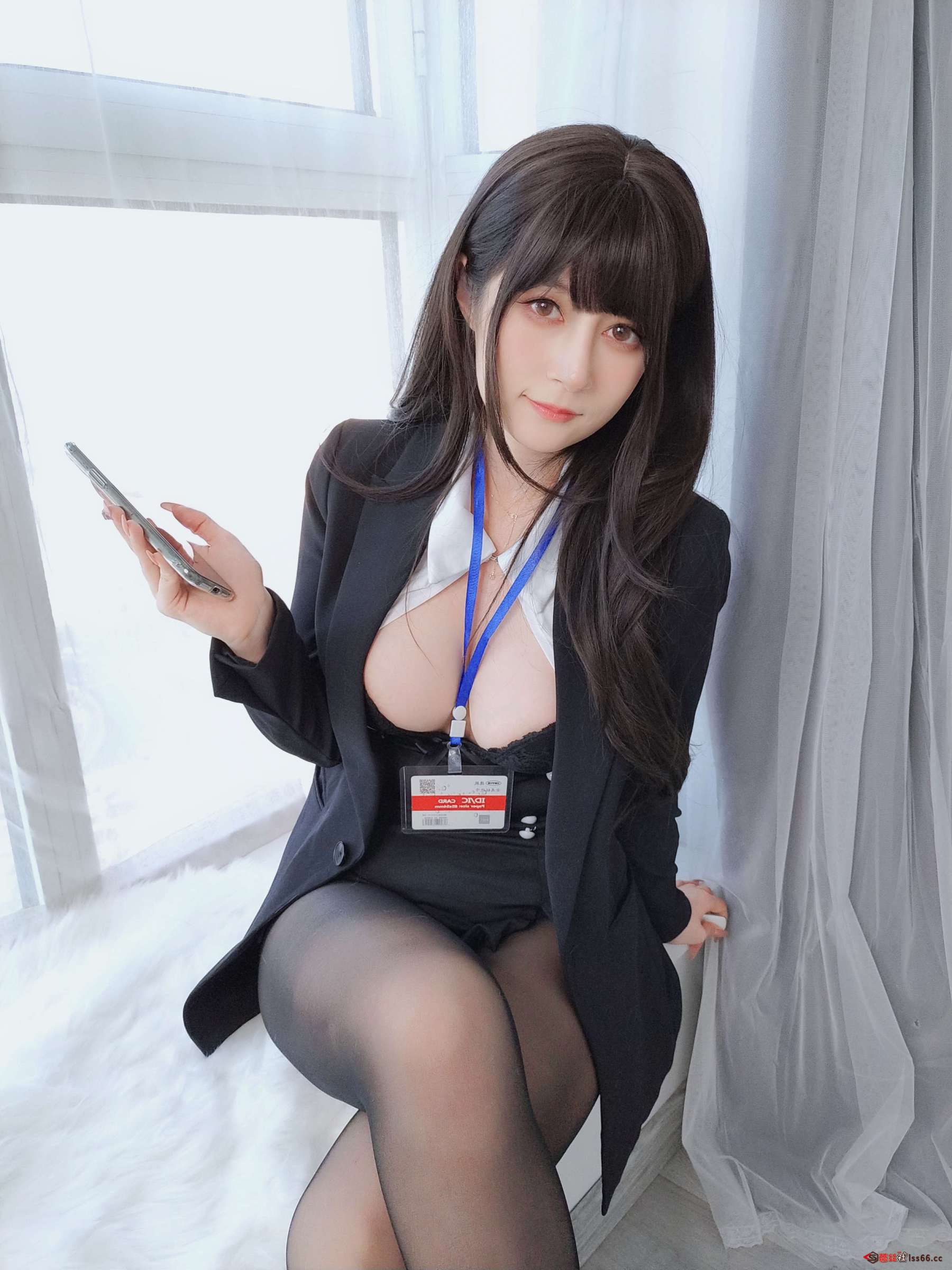 https://www.lss77.com/wp-content/uploads/2023/06/1686359768-02522a2b2726fb0-1800x2400.jpg