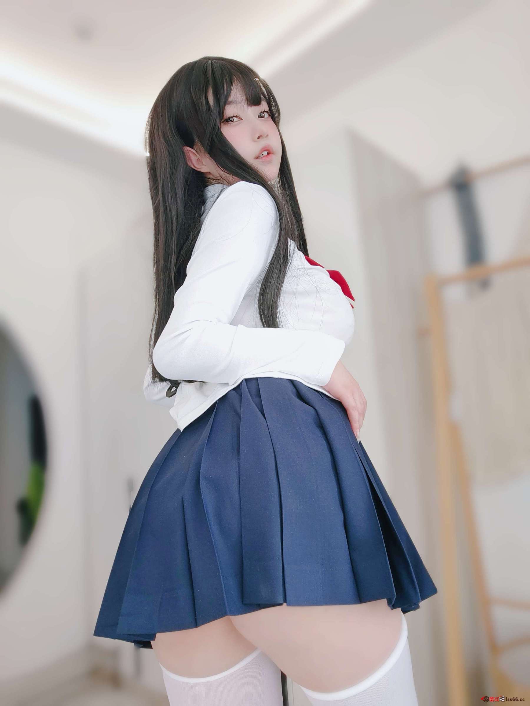 https://www.lss77.com/wp-content/uploads/2023/06/1686465879-93dd4de5cddba2c-1800x2400.jpeg