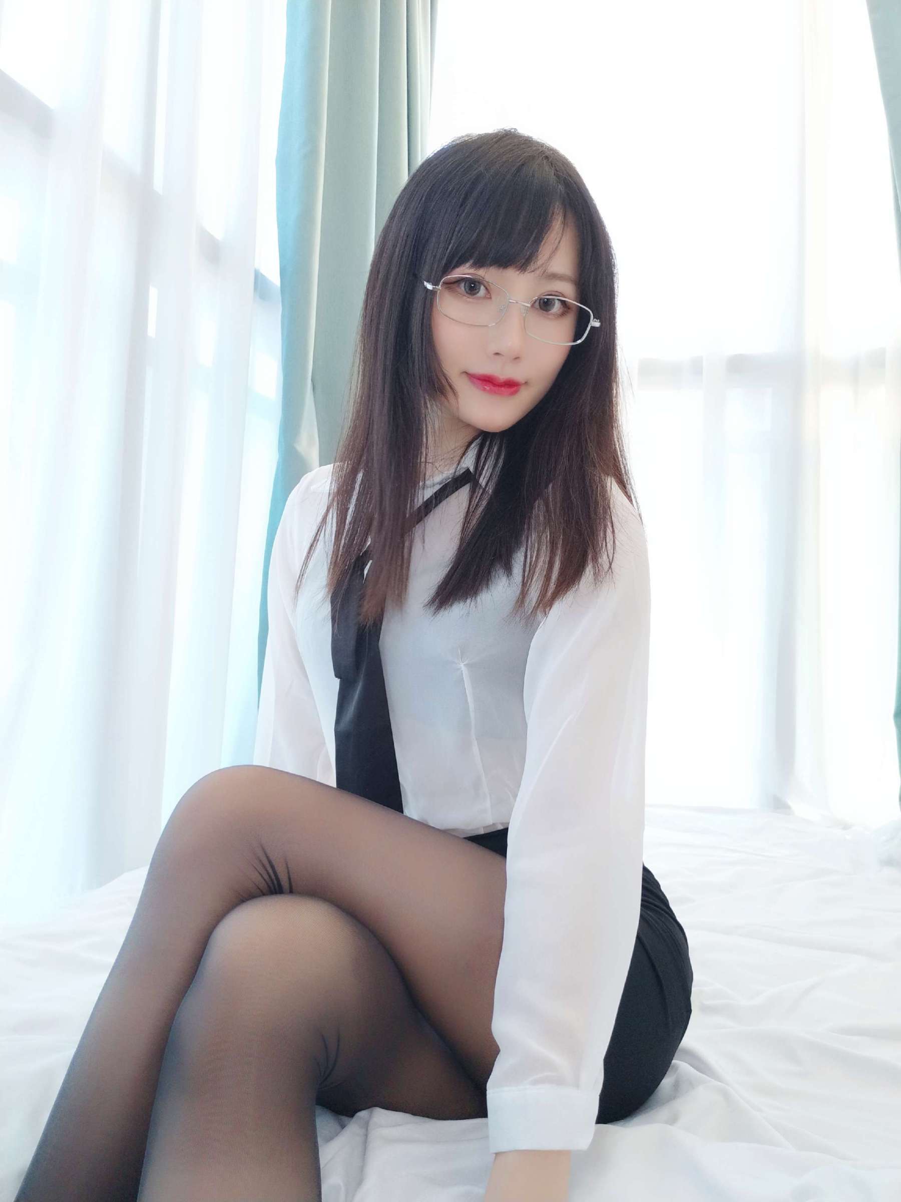 https://www.lss77.com/wp-content/uploads/2023/06/1686467173-2a452c50d7c60fb-1800x2400.jpg
