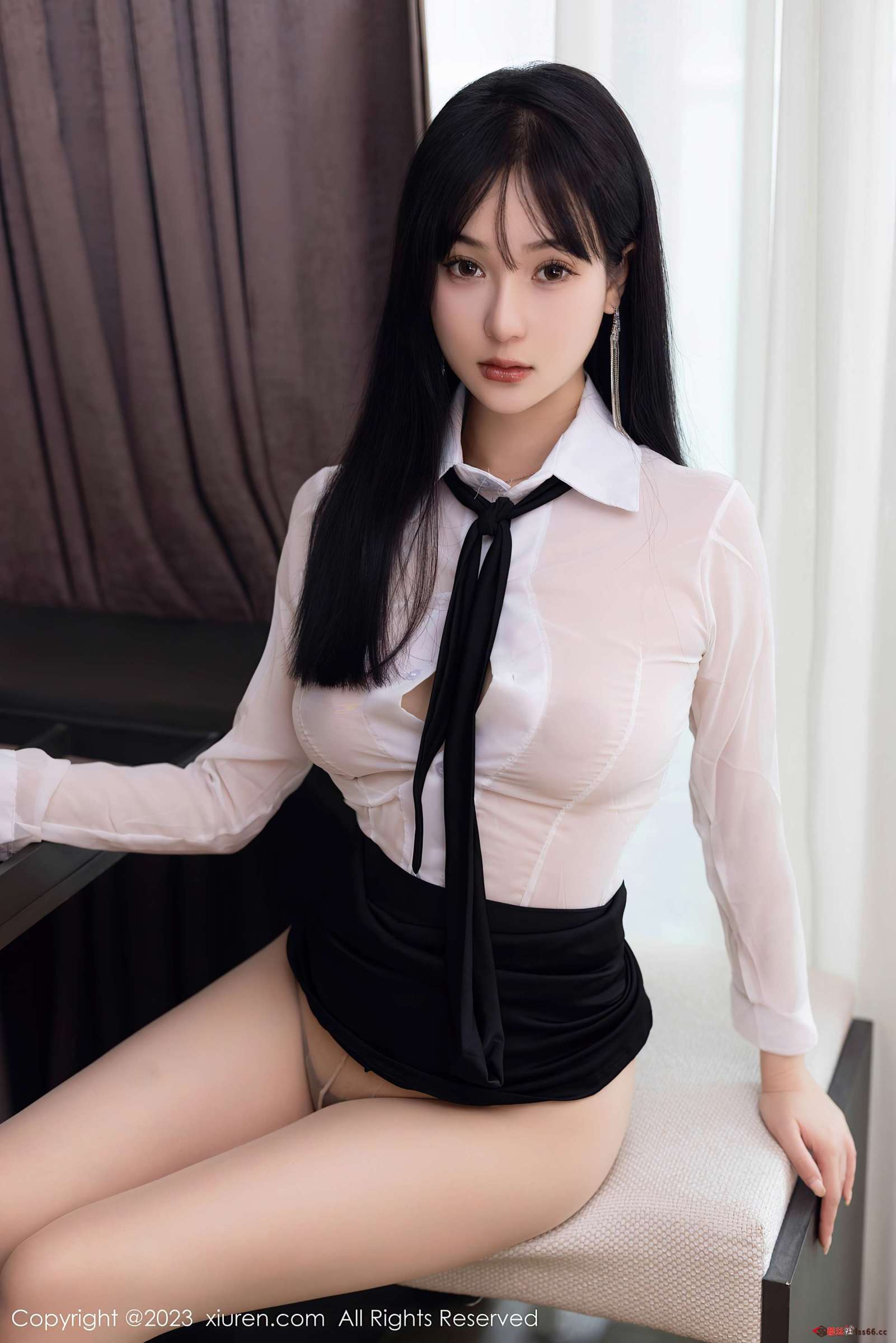 https://www.lss77.com/wp-content/uploads/2023/06/1686570341-ed0a75eeb69b34d-1601x2400.jpg