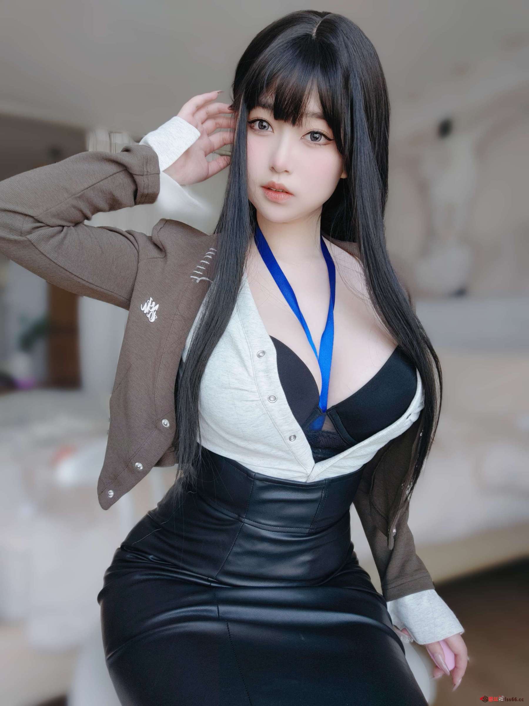 https://www.lss77.com/wp-content/uploads/2023/06/1686574372-e88a49bccde359f-1800x2400.jpeg