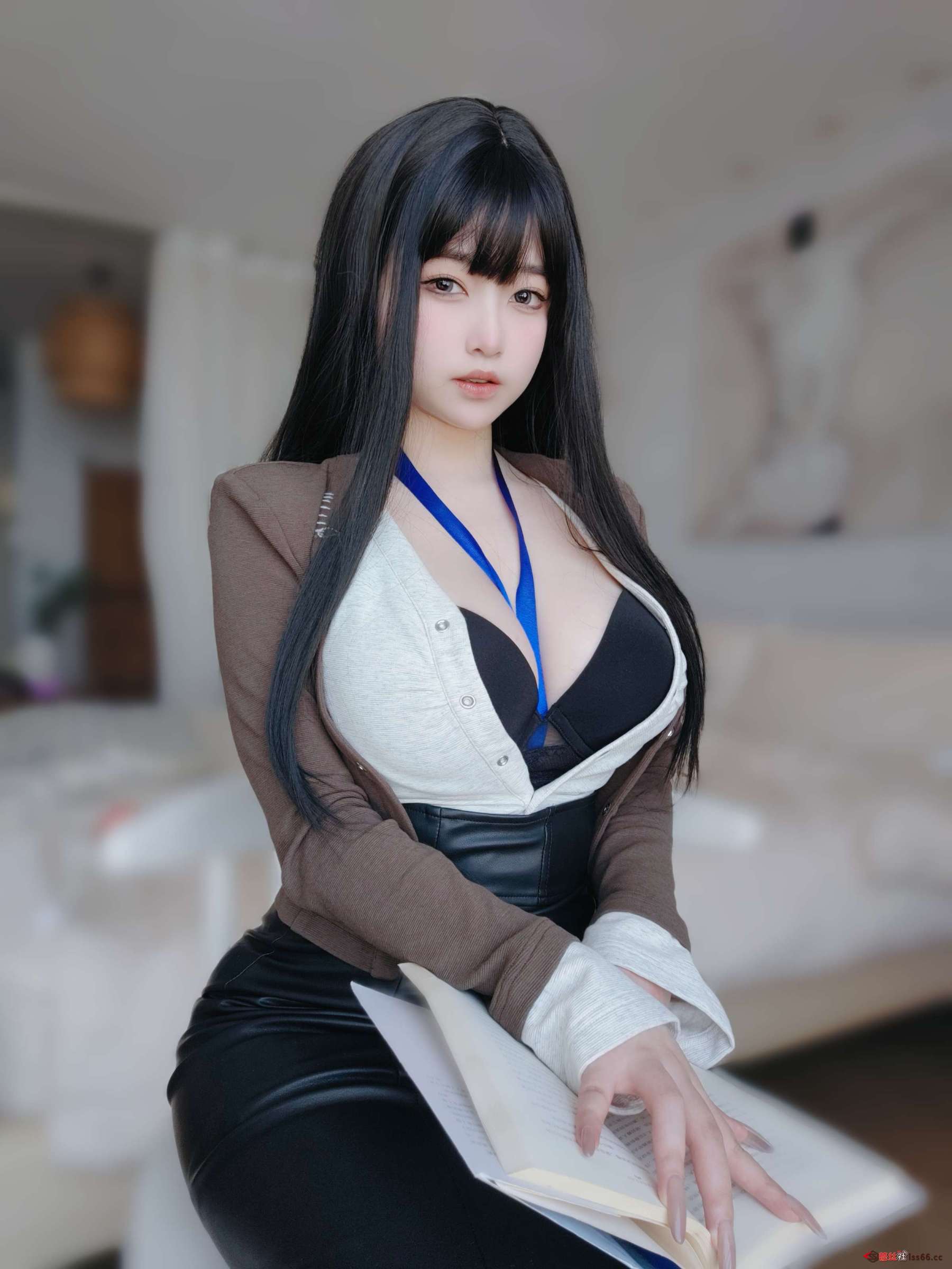 https://www.lss77.com/wp-content/uploads/2023/06/1686574387-11364907cf269dd-1800x2400.jpeg