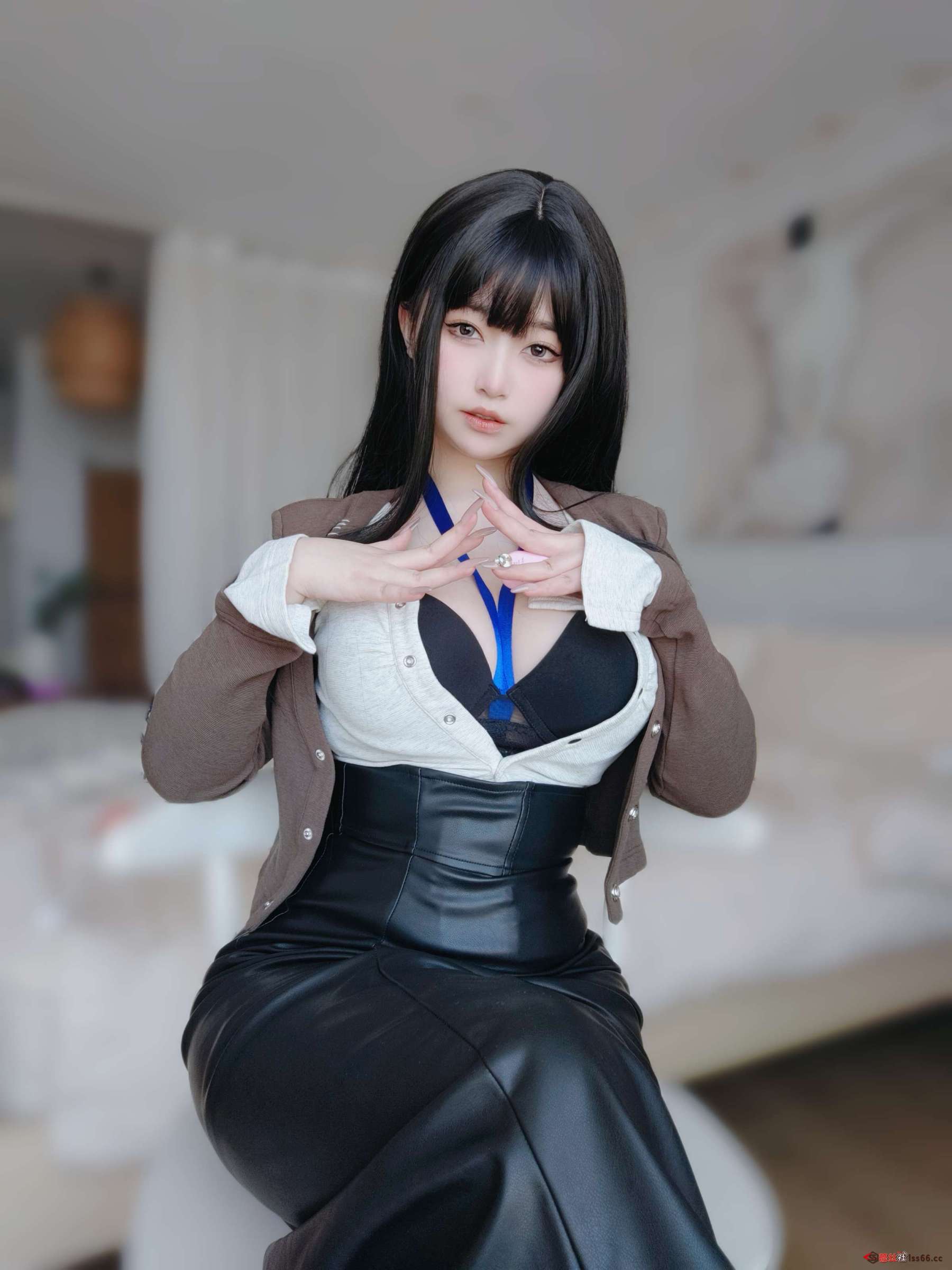 https://www.lss77.com/wp-content/uploads/2023/06/1686574403-ce08becc73195df-1800x2400.jpeg