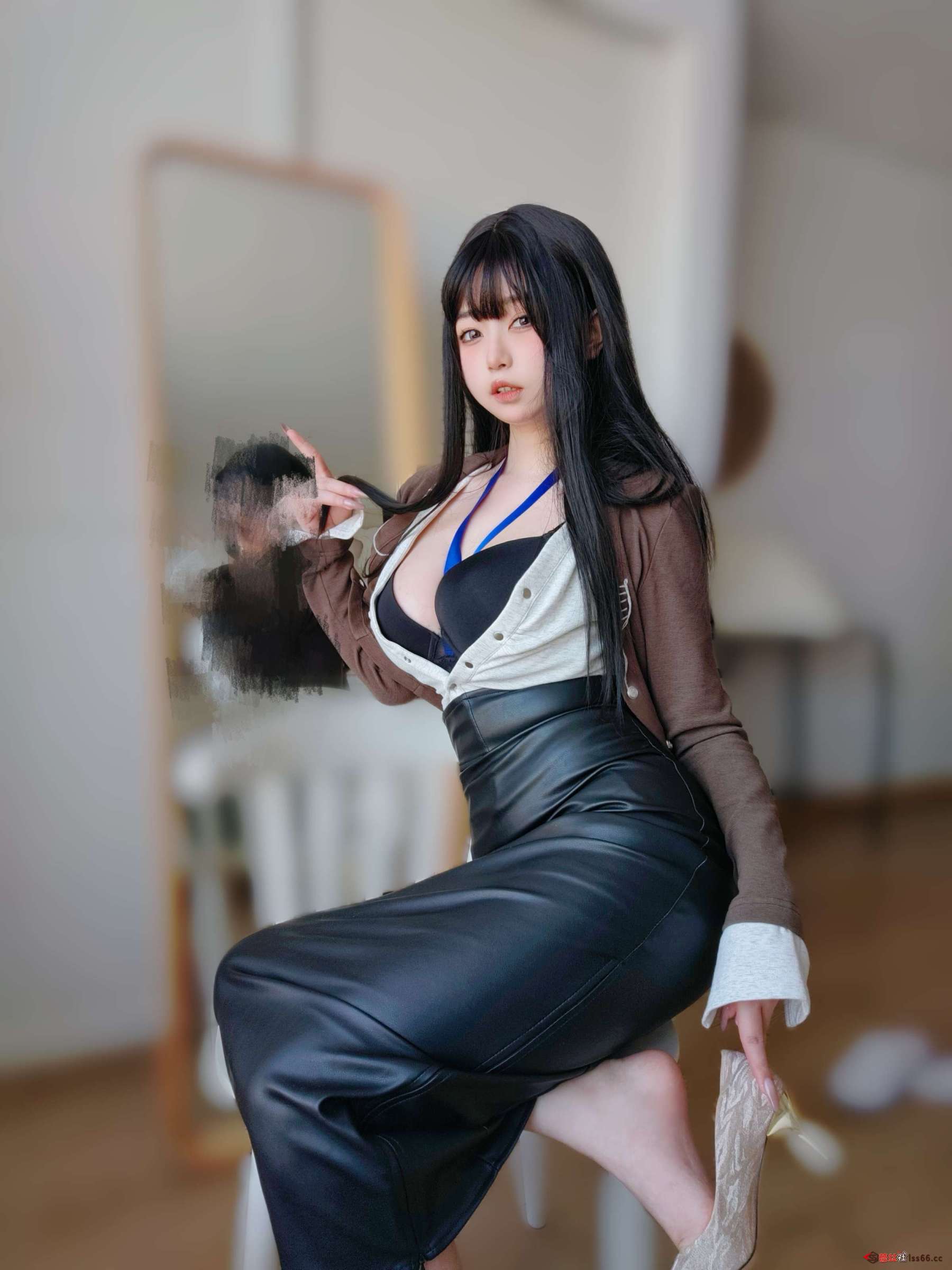 https://www.lss77.com/wp-content/uploads/2023/06/1686574595-9c3ce93643ed685-1800x2400.jpeg