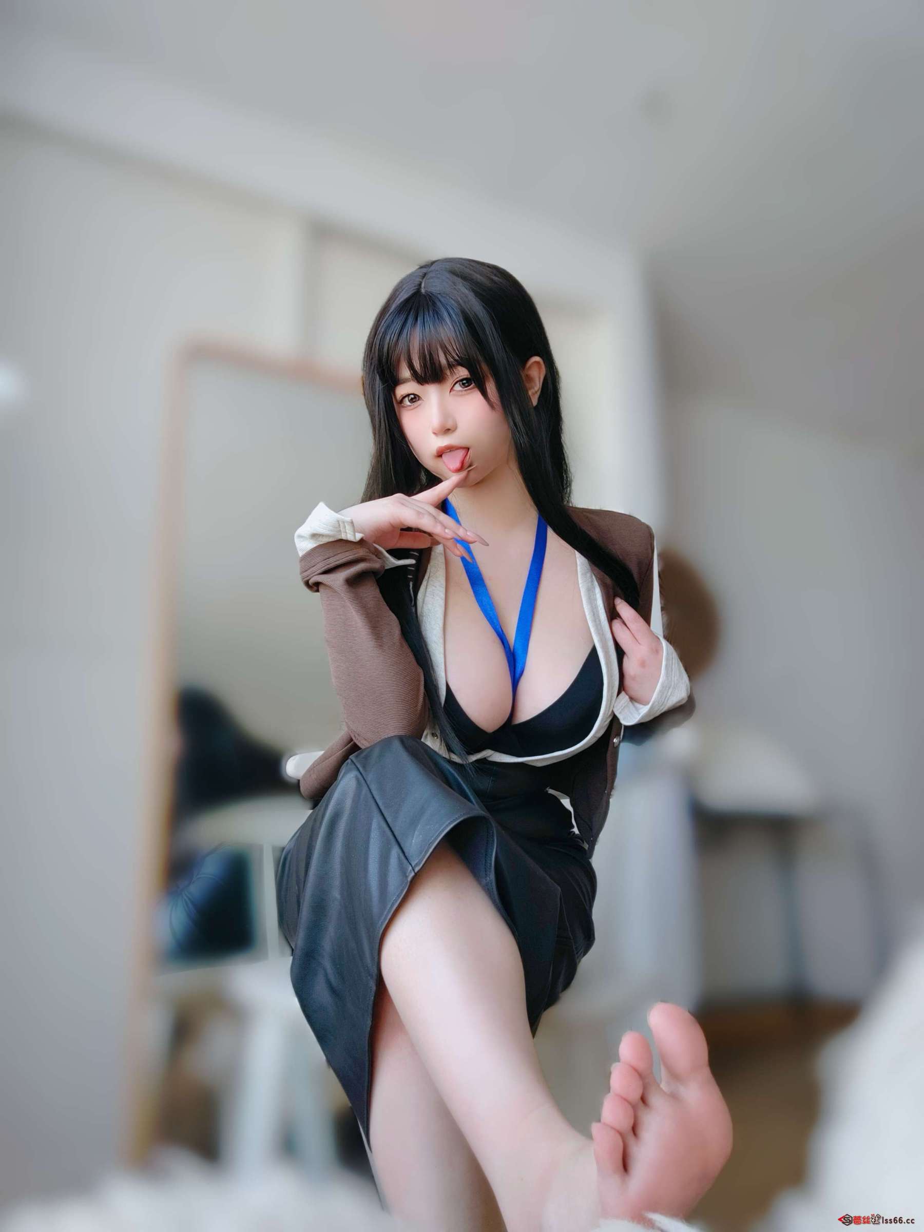https://www.lss77.com/wp-content/uploads/2023/06/1686574660-c4de9fe96832a87-1800x2400.jpeg