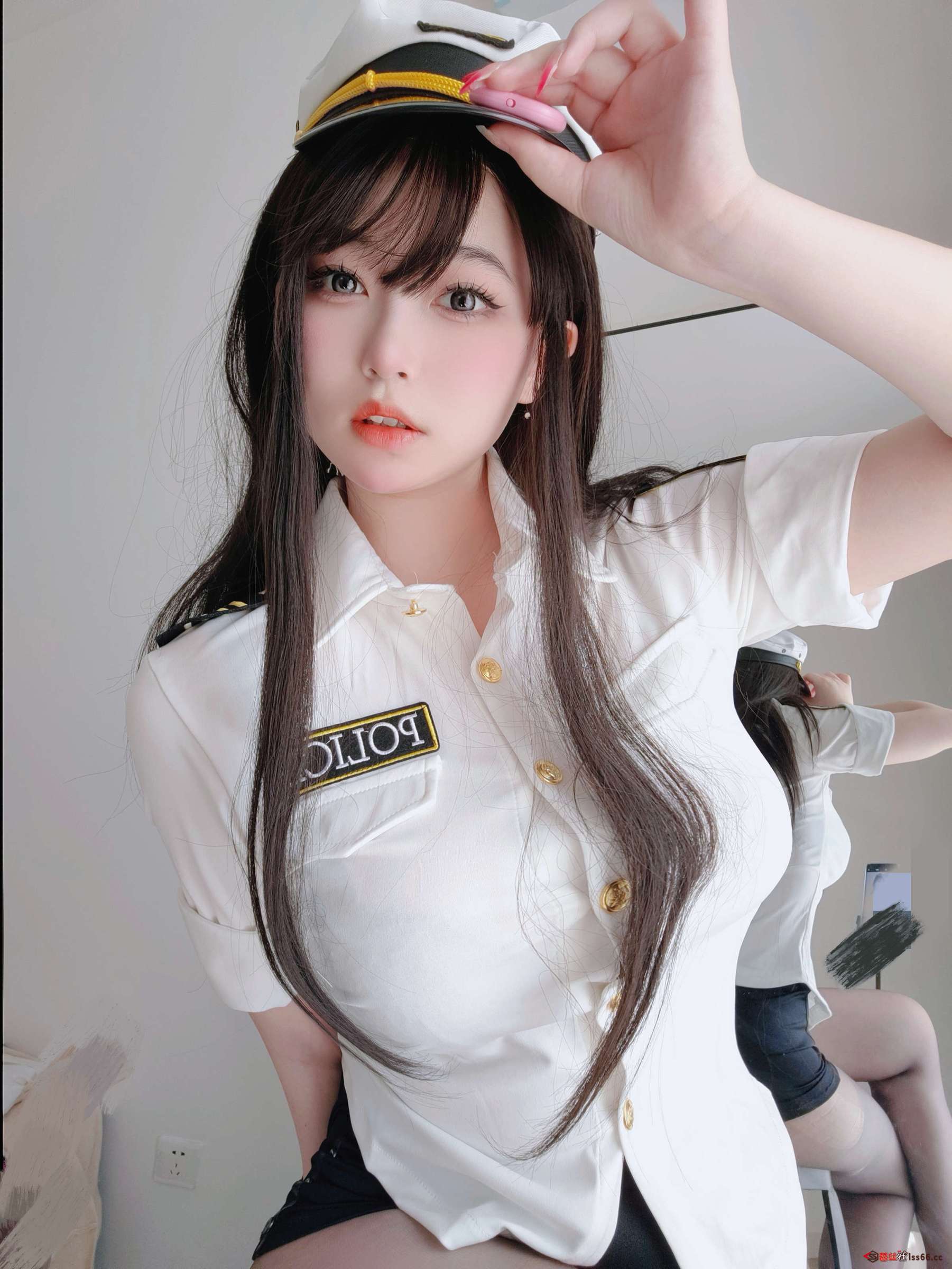 https://www.lss77.com/wp-content/uploads/2023/06/1686644609-93dd4de5cddba2c-1801x2400.jpg