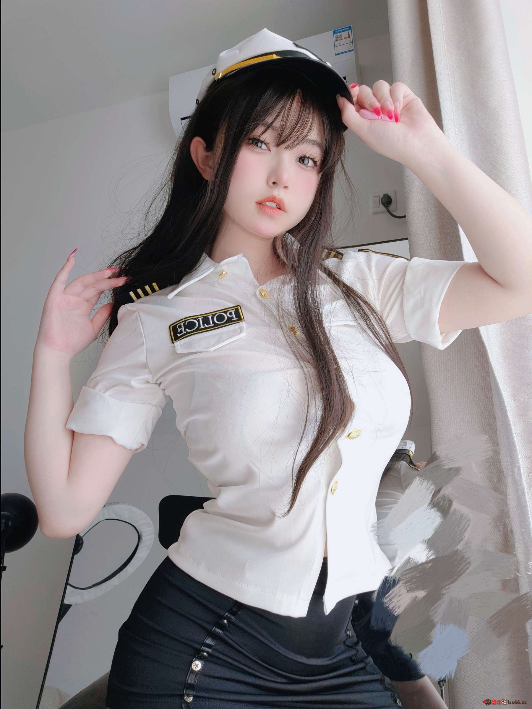 https://www.lss77.com/wp-content/uploads/2023/06/1686644890-7f5144f962efde7-1800x2400.jpg