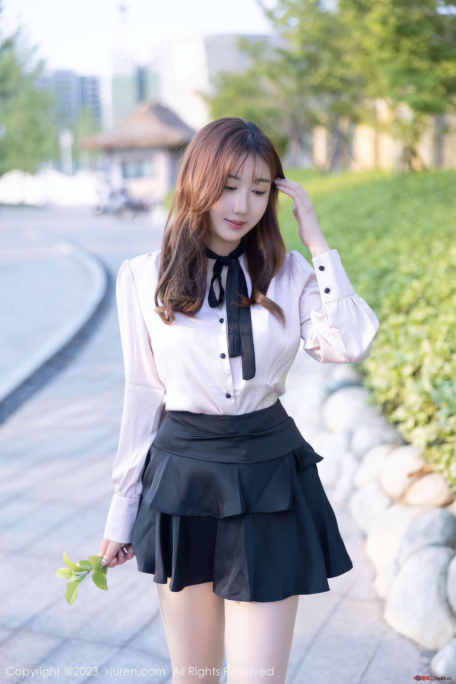 https://www.lss77.com/wp-content/uploads/2023/06/1686733699-6858fb45a3d3aef-1600x2400.jpg