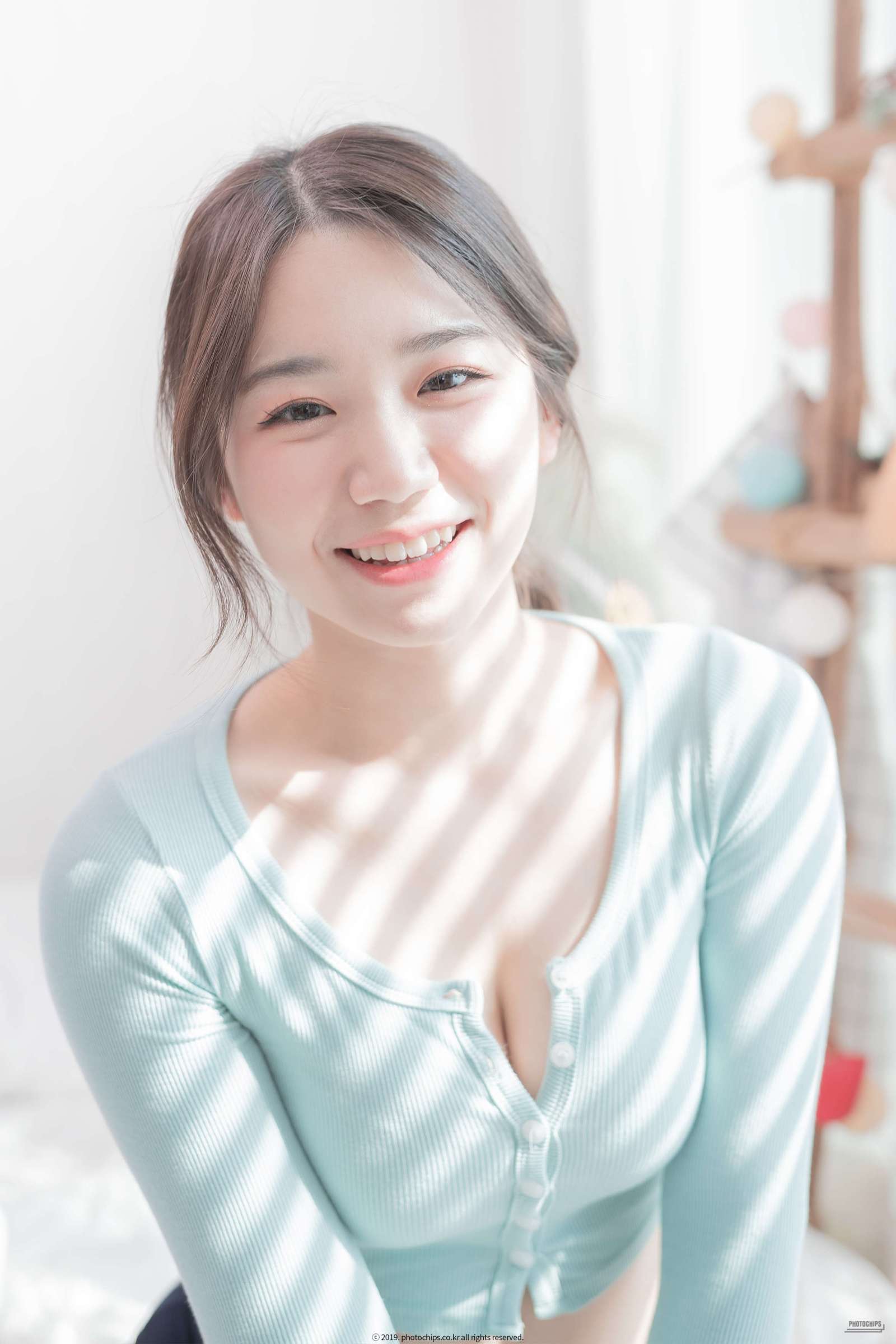 https://www.lss77.com/wp-content/uploads/2023/06/1687157888-738cccd4fda1724-1600x2400.jpg