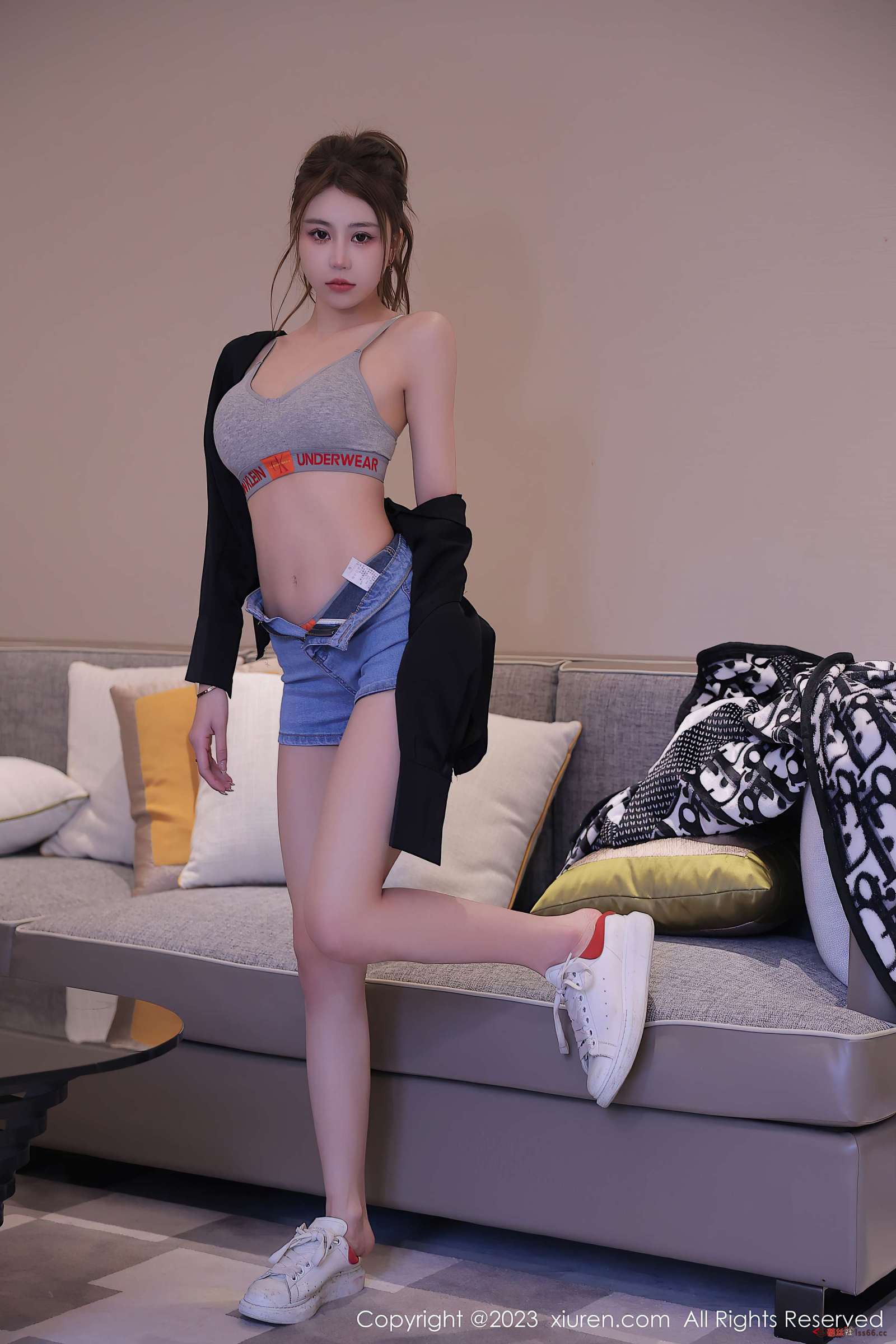 https://www.lss77.com/wp-content/uploads/2023/06/1687238213-fcd04e26e900e94-1600x2400.jpg