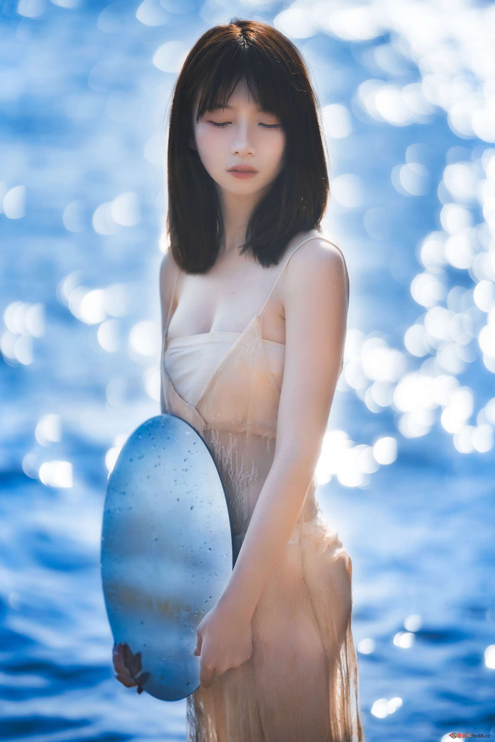 https://www.lss77.com/wp-content/uploads/2023/06/1687698761-93dd4de5cddba2c-1600x2400.jpg