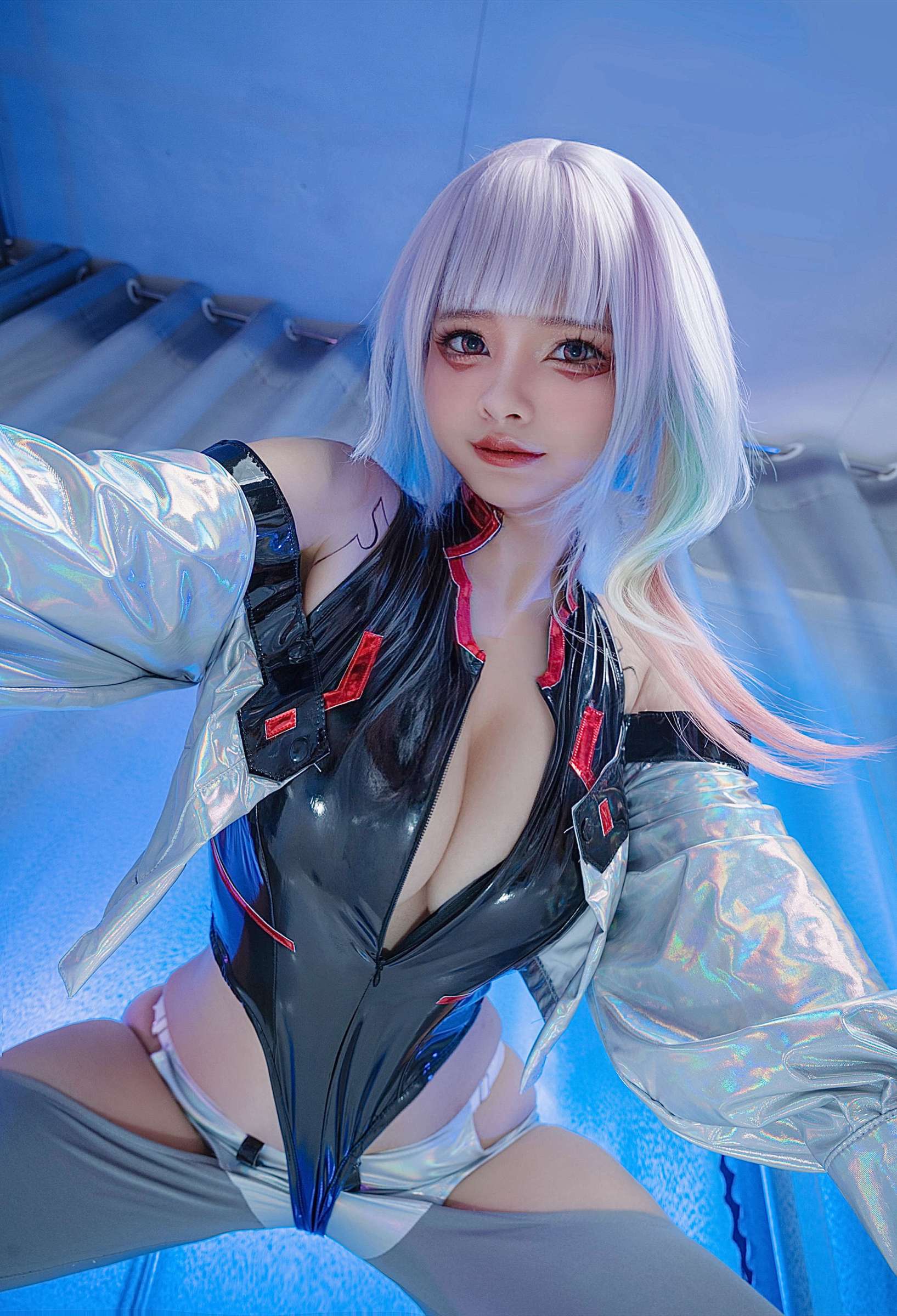 https://www.lss77.com/wp-content/uploads/2023/06/1687702518-ce08becc73195df-1635x2400.jpg