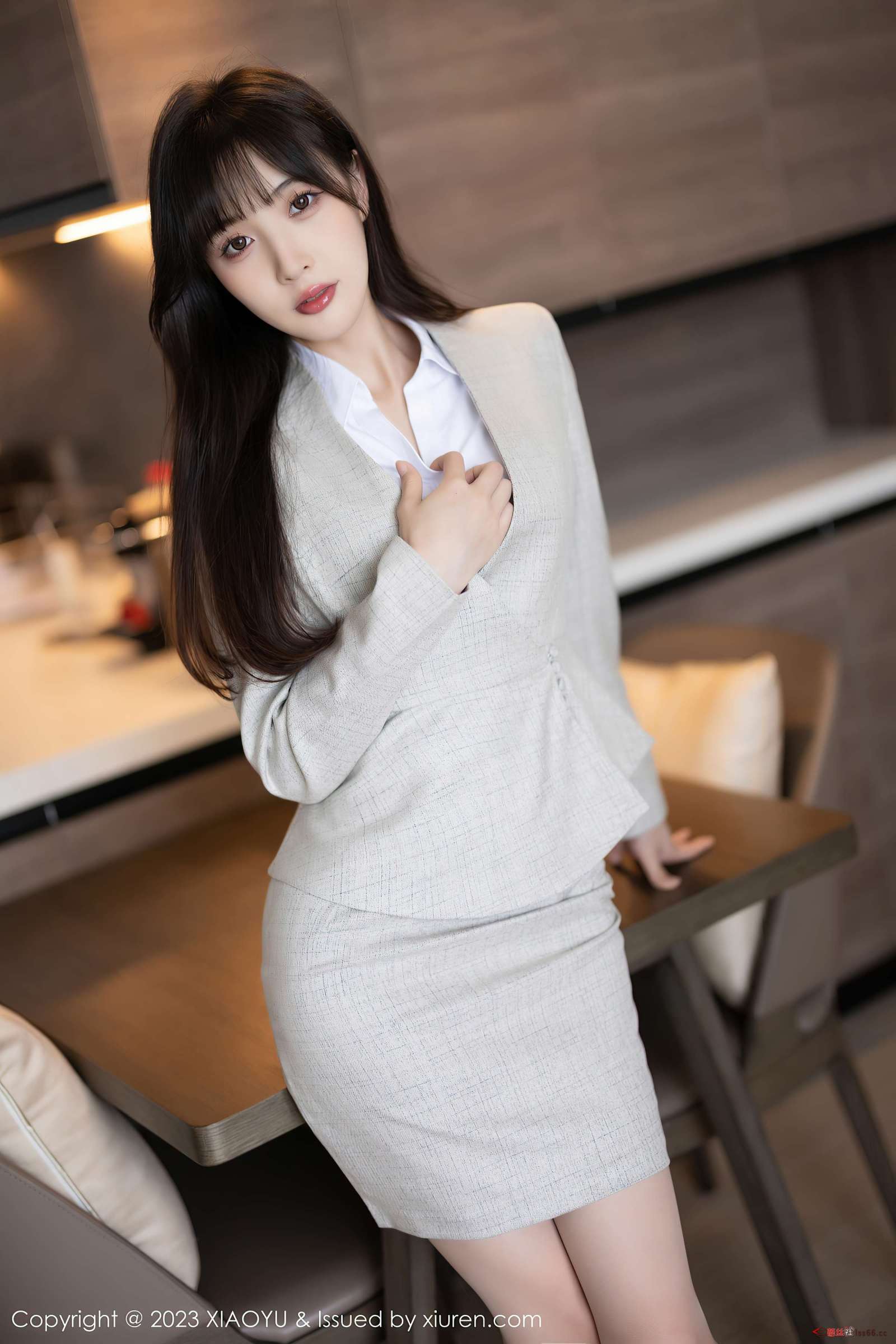 https://www.lss77.com/wp-content/uploads/2023/06/1687781027-c3f484315c27d75-1600x2400.jpg