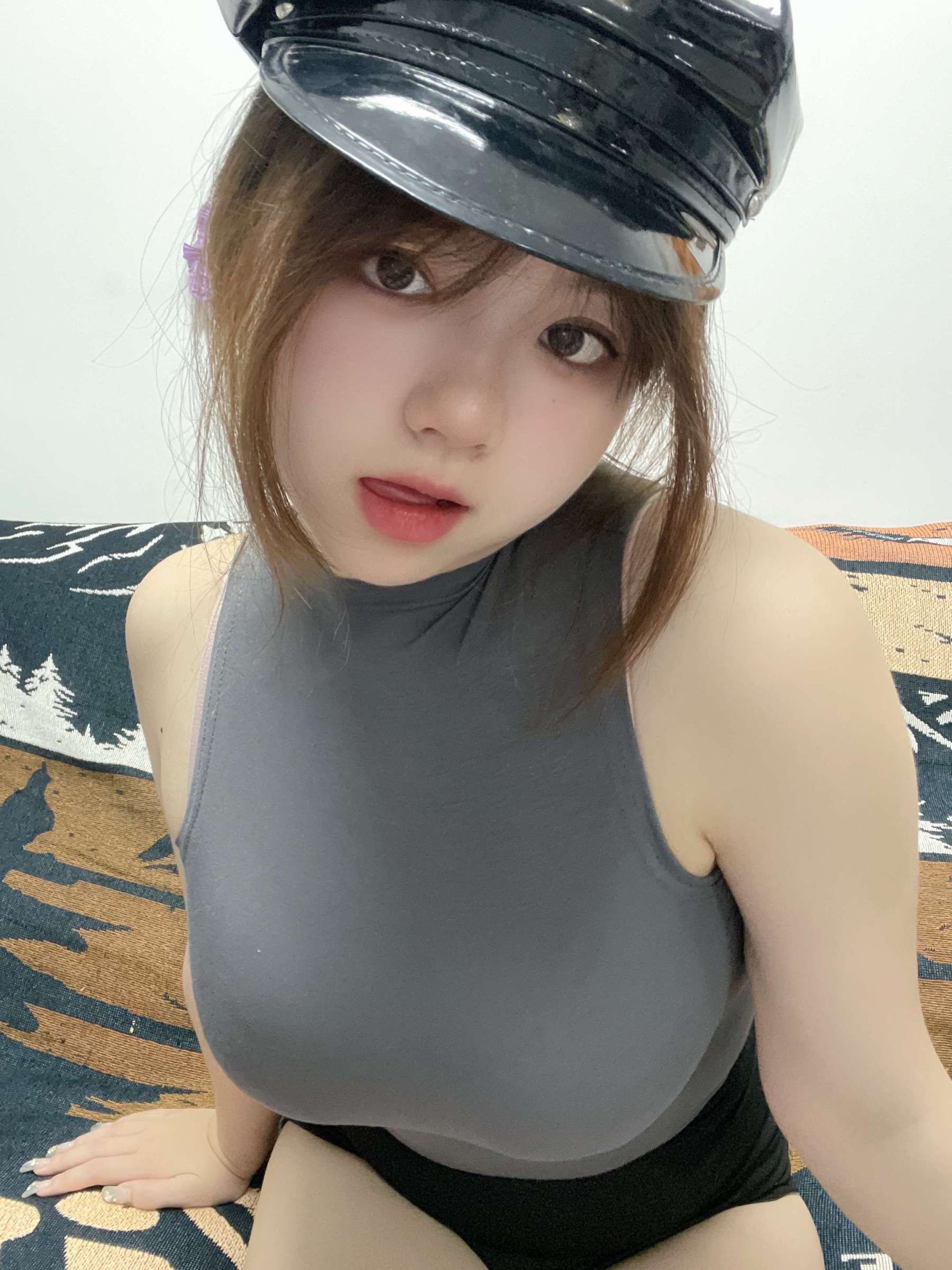 https://www.lss77.com/wp-content/uploads/2023/06/1687926813-6d4a60c0cdc0414-1800x2400.jpg