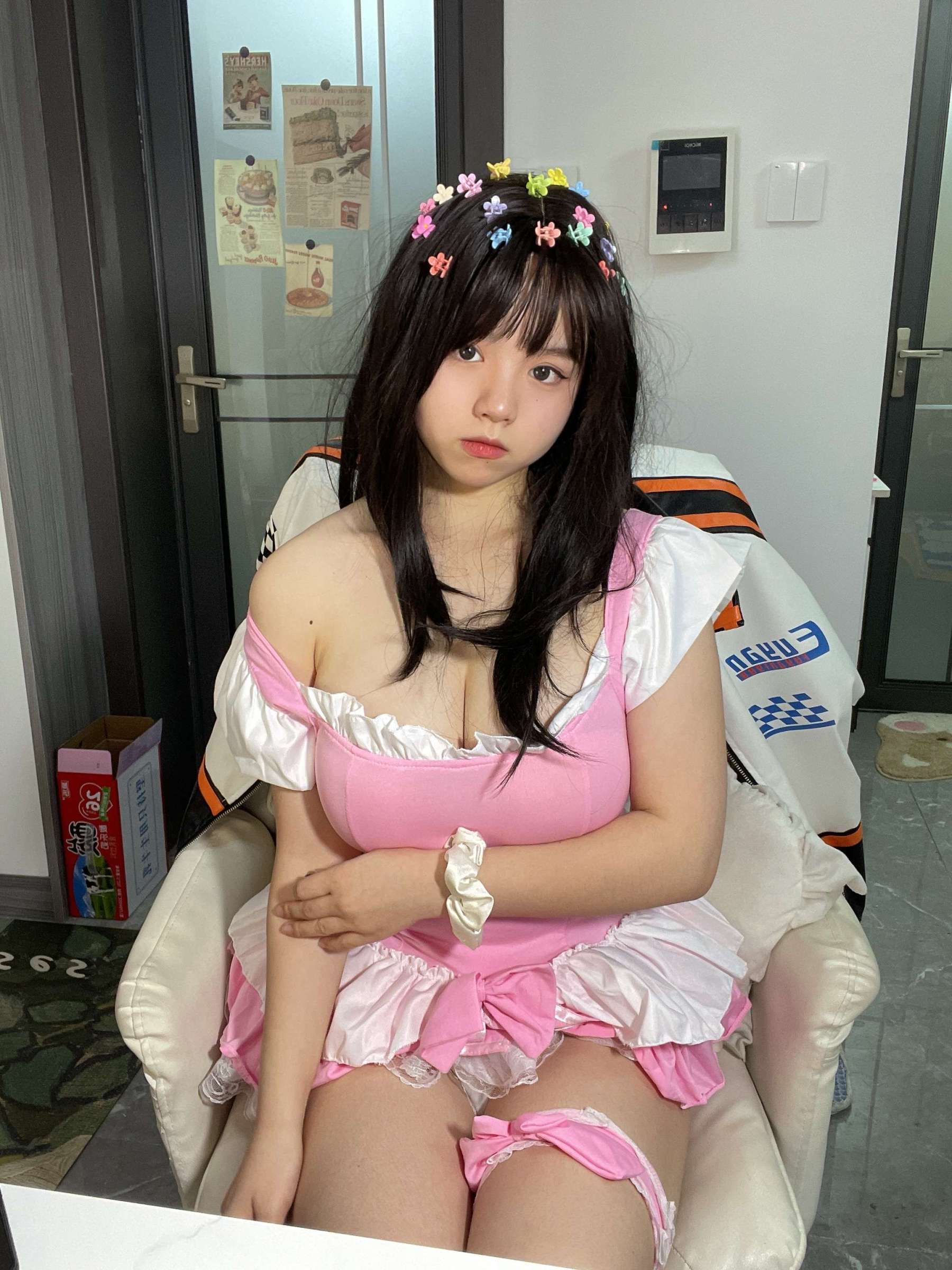 https://www.lss77.com/wp-content/uploads/2023/06/1687928273-b1a59b315fc9a30-1800x2400.jpg