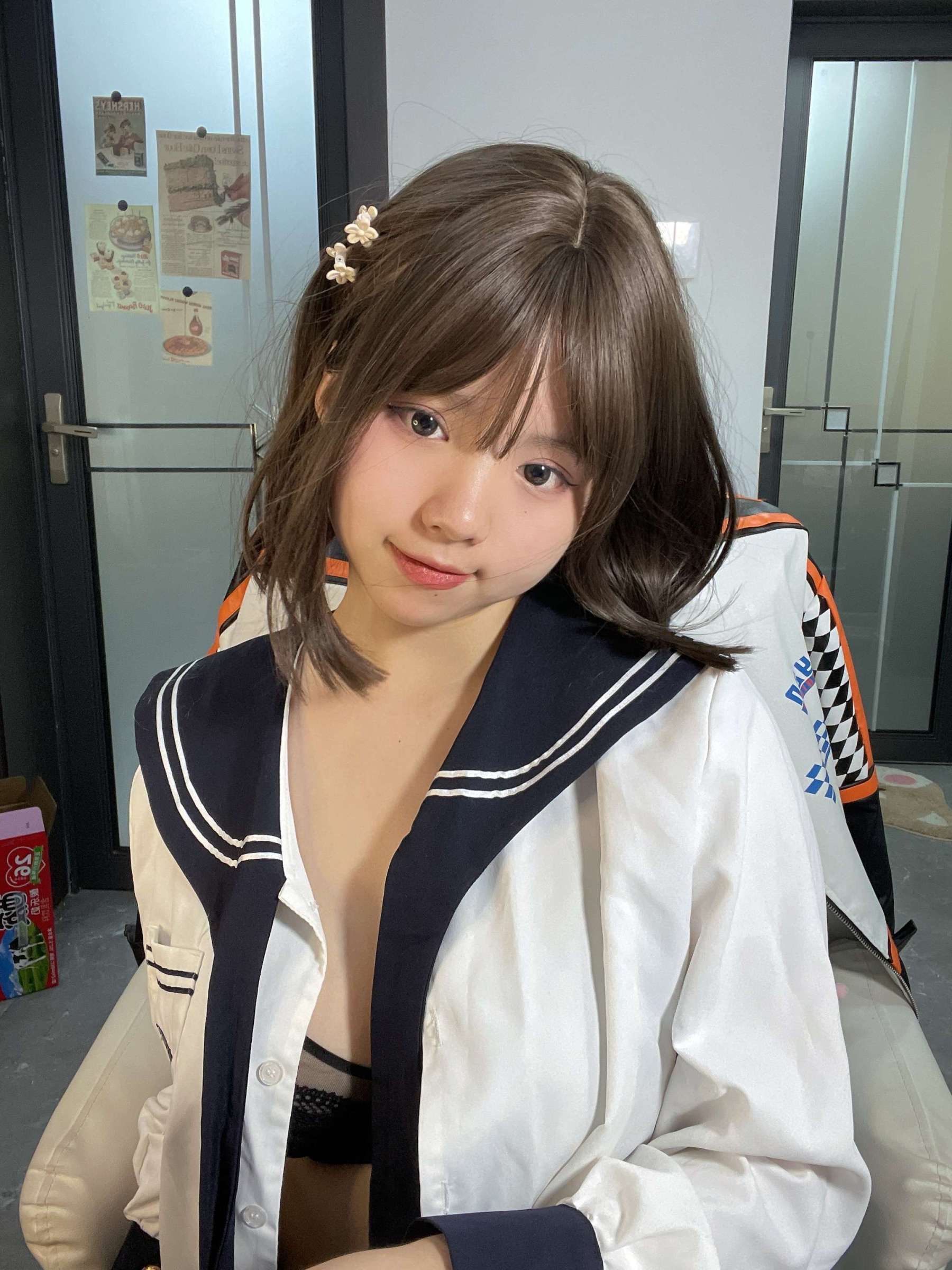 https://www.lss77.com/wp-content/uploads/2023/06/1687928502-d296c101daa88a5-1800x2400.jpg