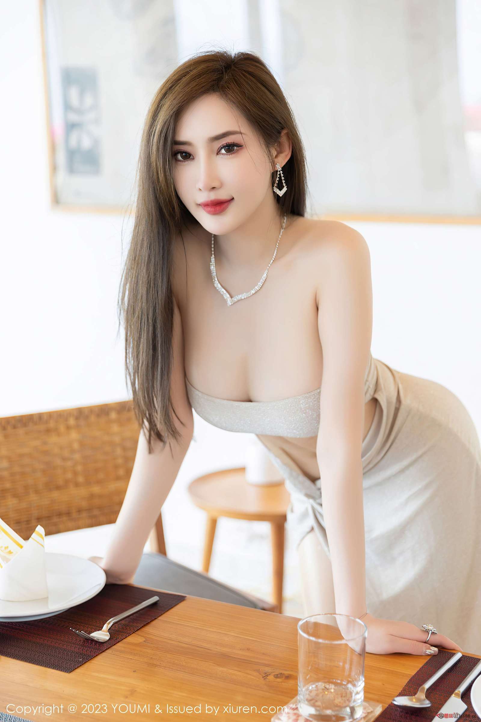 https://www.lss77.com/wp-content/uploads/2023/06/1687957027-926abae84a4bd33-1600x2400.jpg