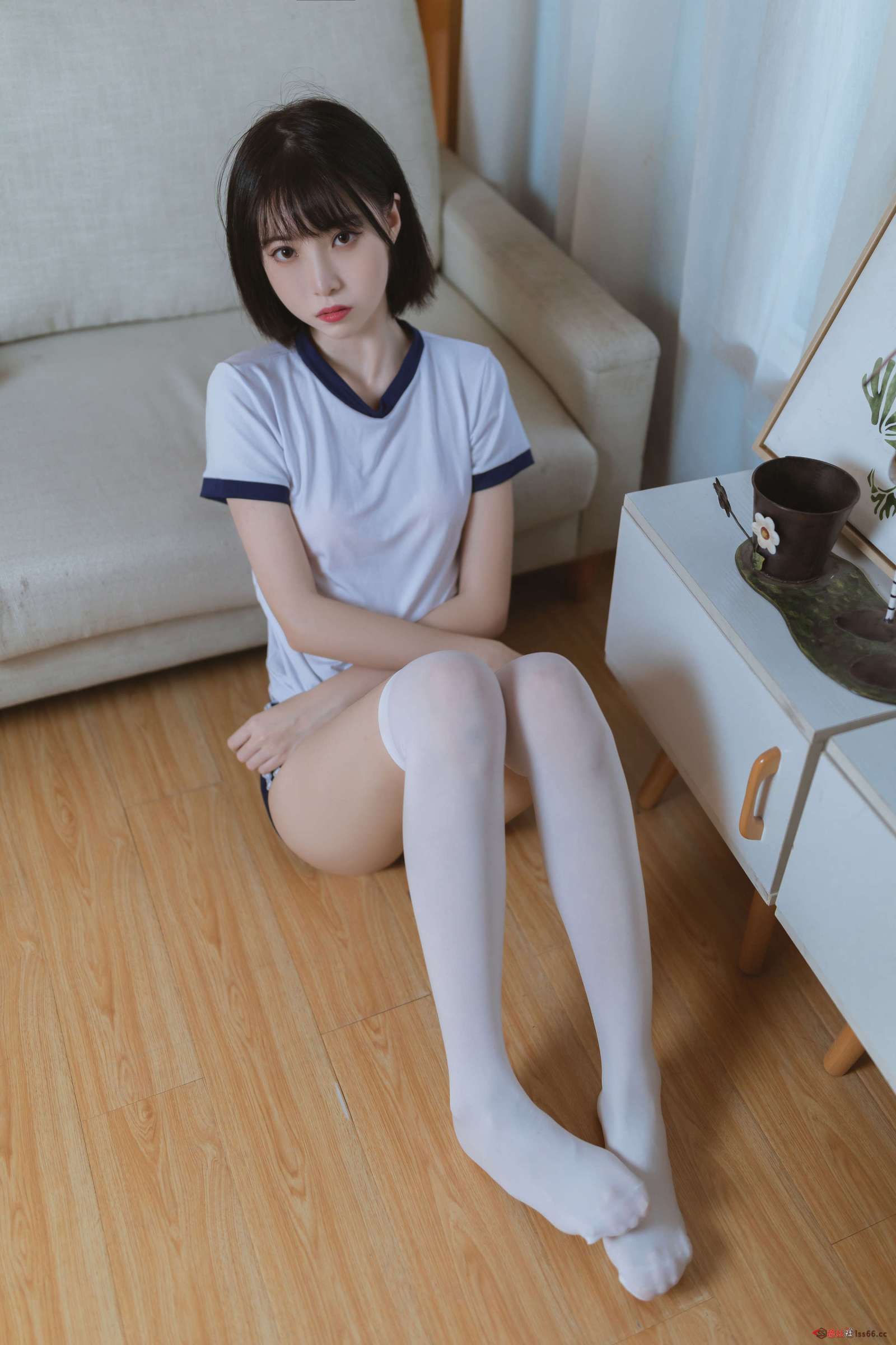 https://www.lss77.com/wp-content/uploads/2023/07/1688619931-93dd4de5cddba2c-1600x2400.jpg