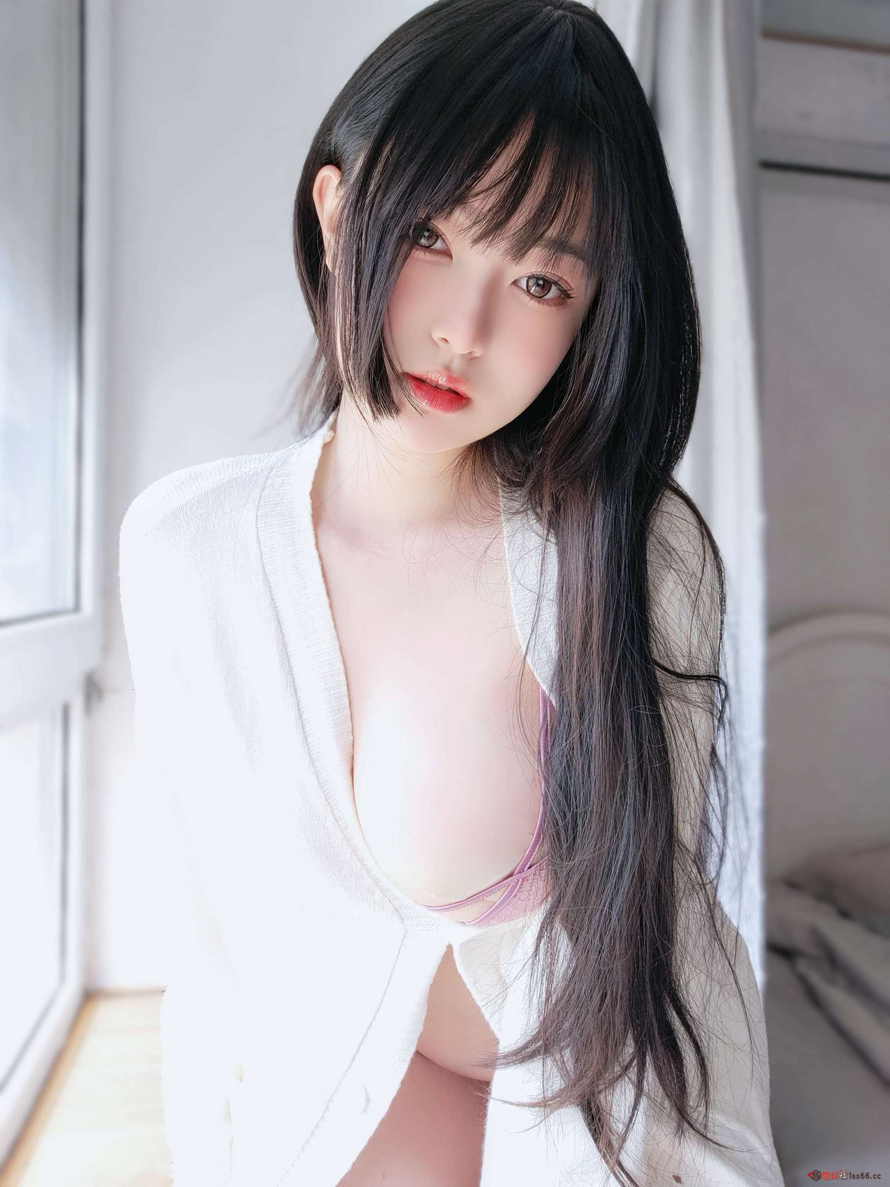 https://www.lss77.com/wp-content/uploads/2023/07/1688670634-dc5c7986daef50c-1800x2400.jpeg