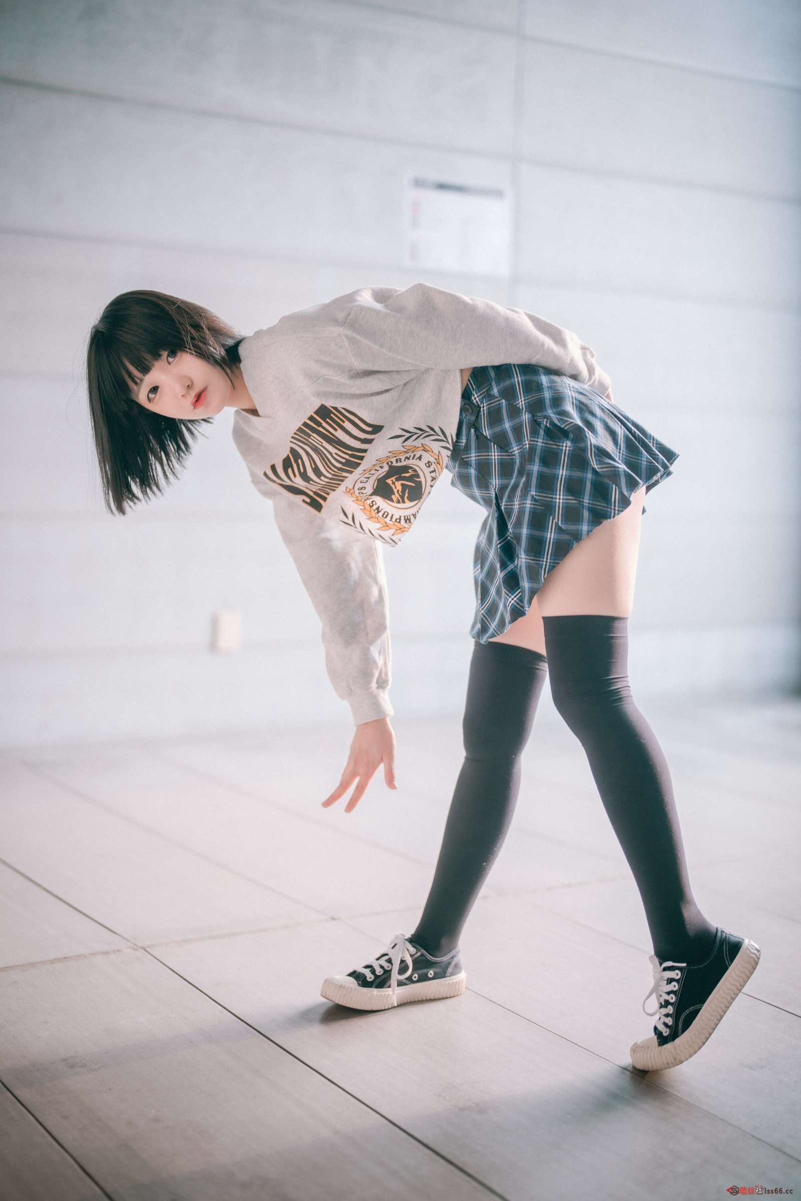 https://www.lss77.com/wp-content/uploads/2023/07/1688671570-c9e1074f5b3f9fc-1600x2400.jpg