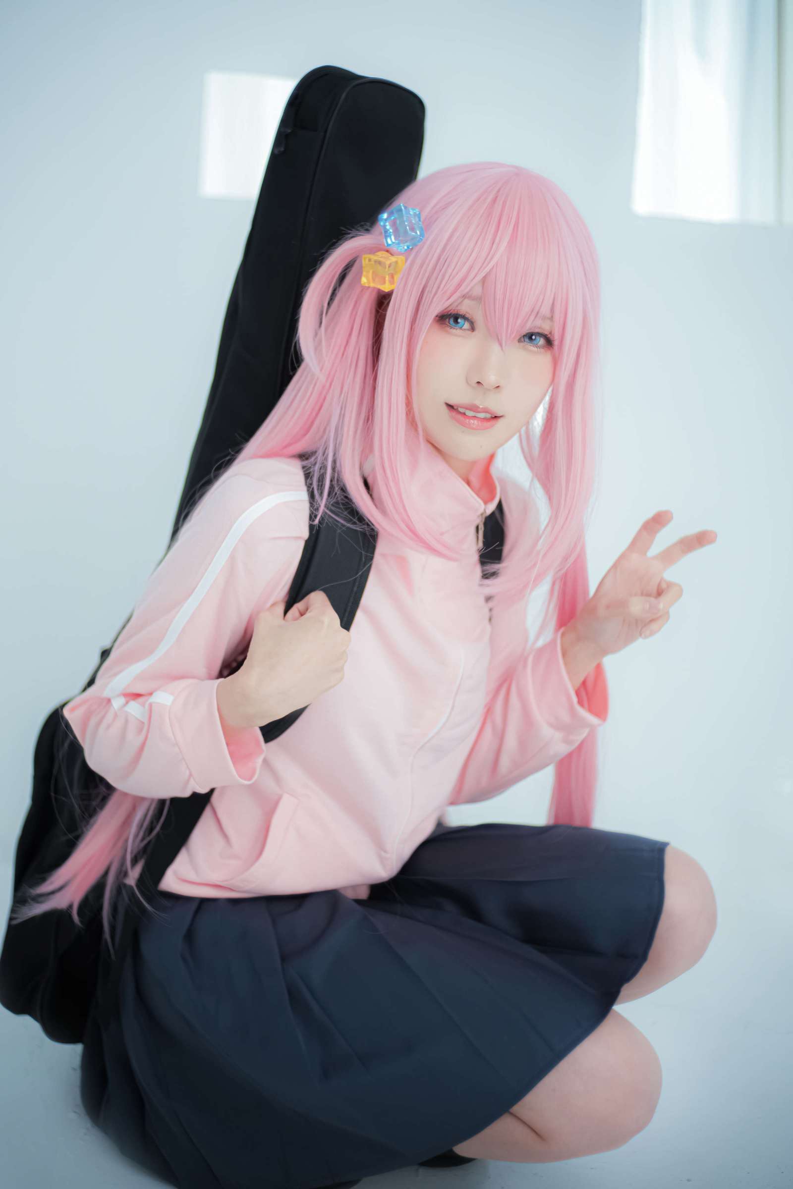 https://www.lss77.com/wp-content/uploads/2023/07/1688886217-c51ce410c124a10-1600x2400.jpg
