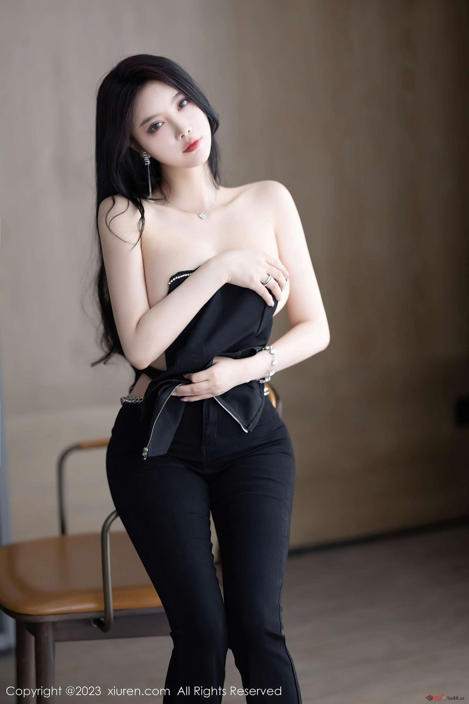 https://www.lss77.com/wp-content/uploads/2023/07/1688990835-6cb9669ff7bbb14-1600x2400.jpg