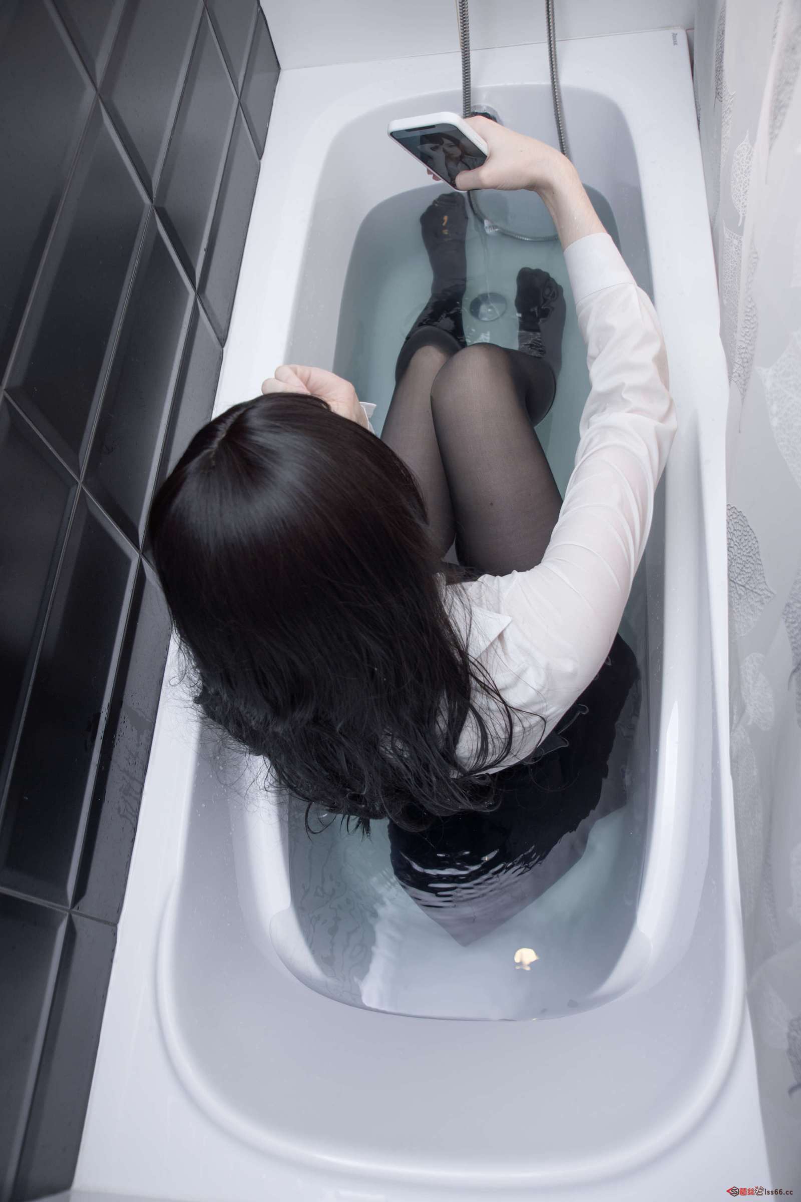 https://www.lss77.com/wp-content/uploads/2023/07/1689013904-dc5c7986daef50c-1600x2400.jpg