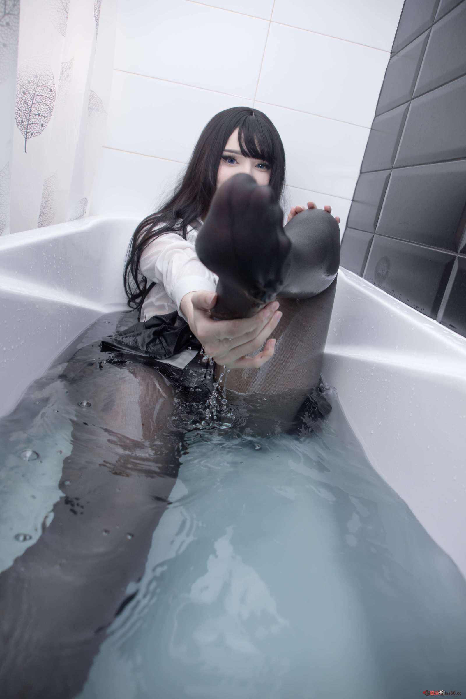 https://www.lss77.com/wp-content/uploads/2023/07/1689014533-31b7b72368bd13d-1600x2400.jpg