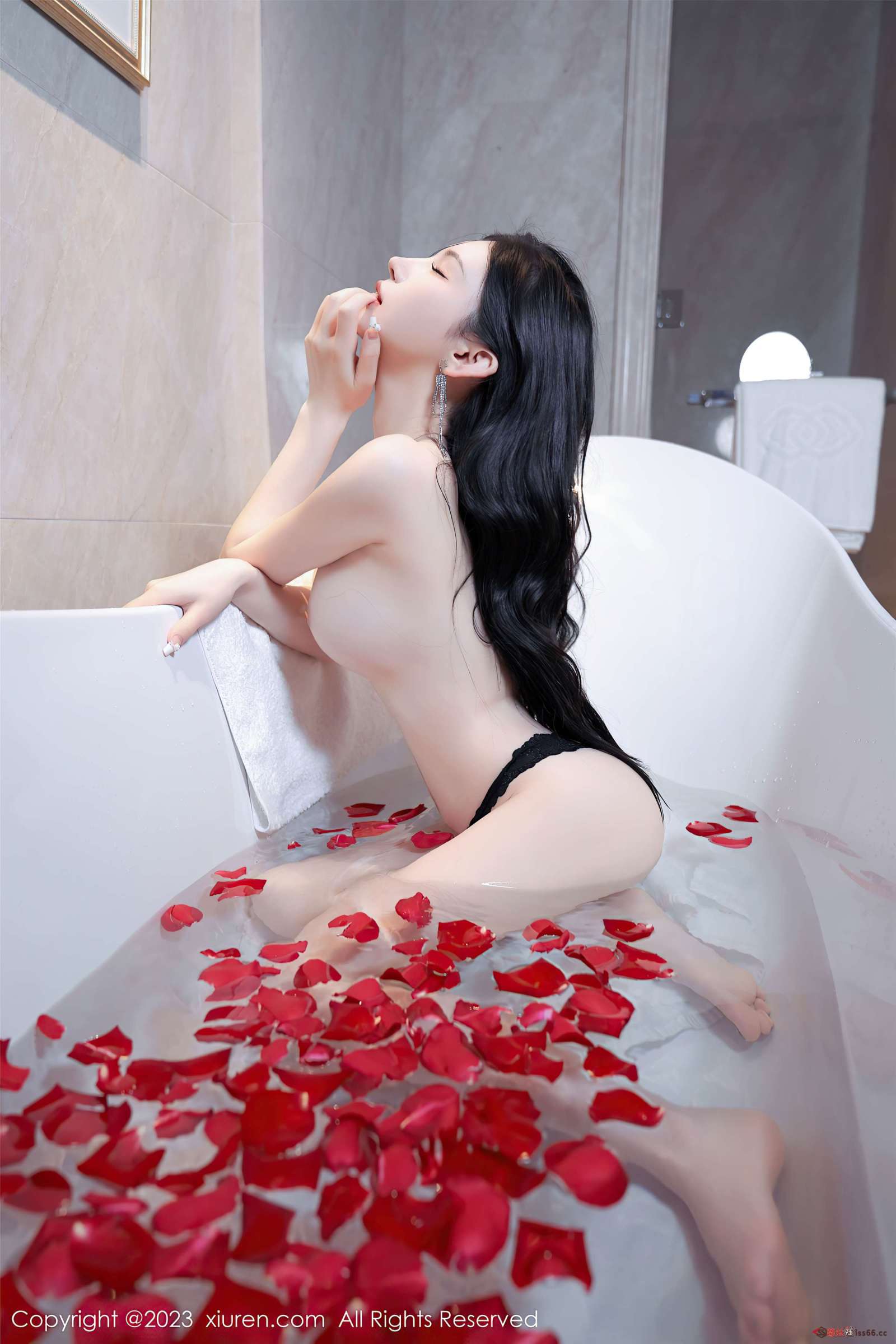 https://www.lss77.com/wp-content/uploads/2023/07/1689398489-75f56f82bbabc12-1600x2400.jpg