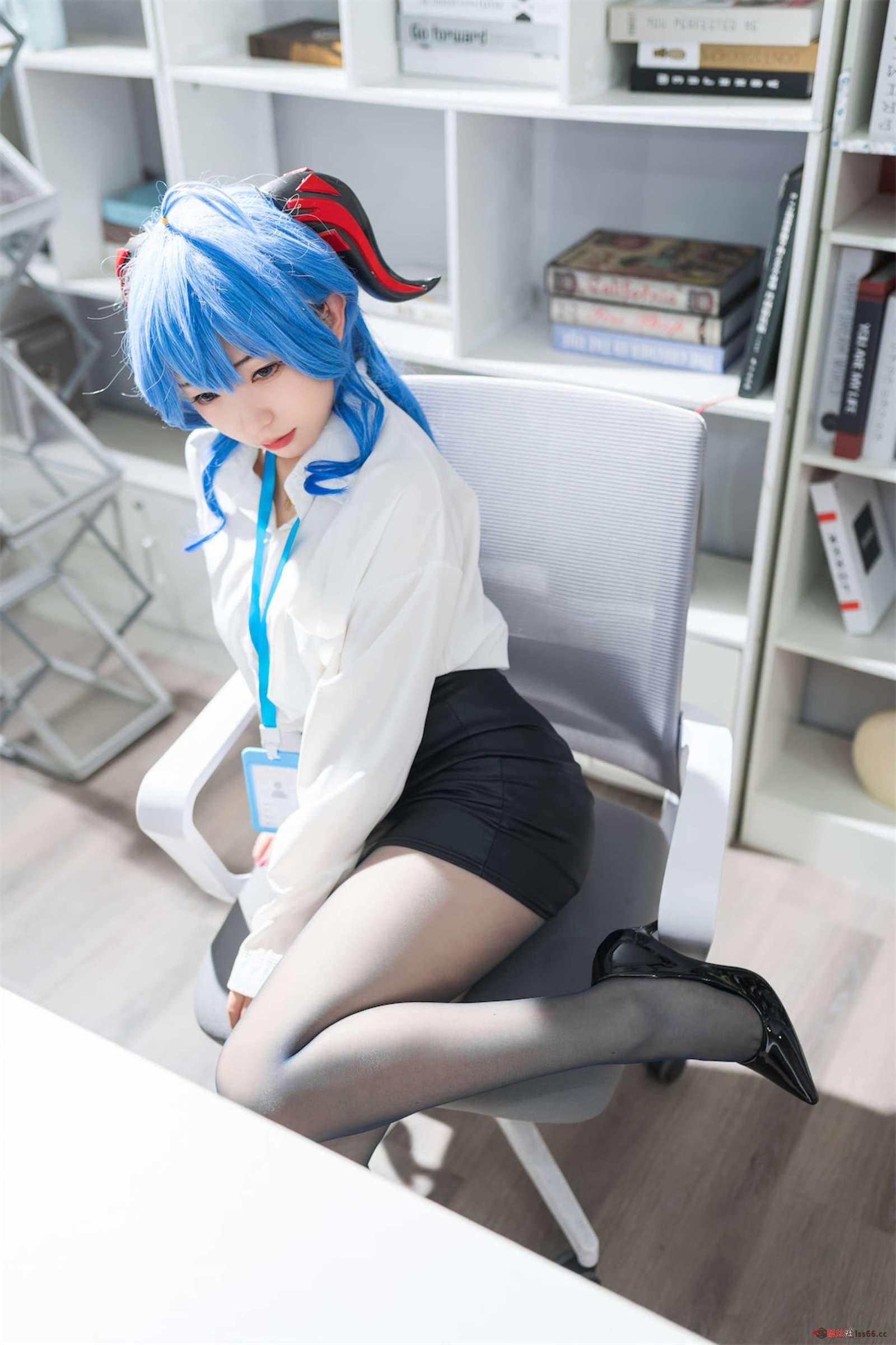https://www.lss77.com/wp-content/uploads/2023/07/1689483914-568628e0d993b19-1600x2400.jpg