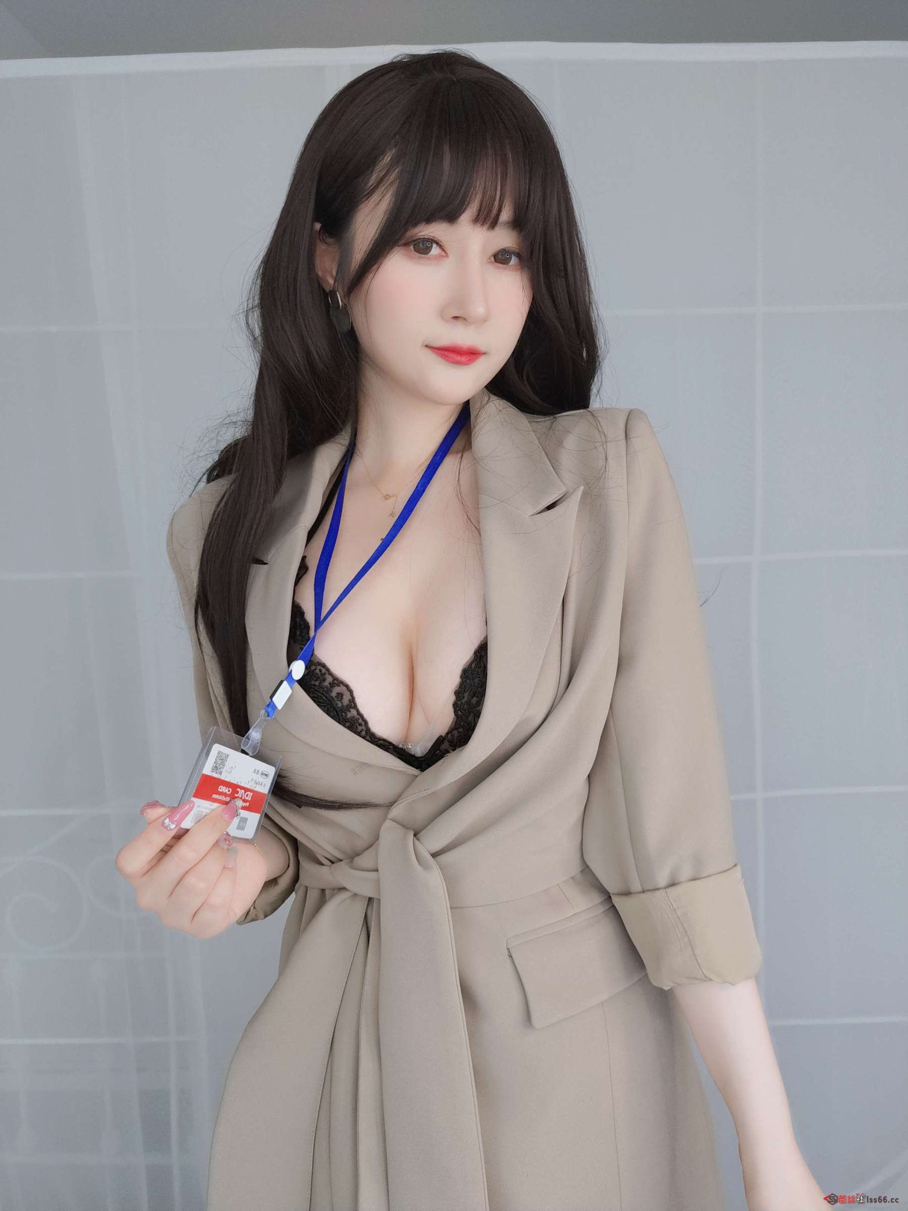 https://www.lss77.com/wp-content/uploads/2023/07/1689880694-013d407166ec4fa-1800x2400.jpg